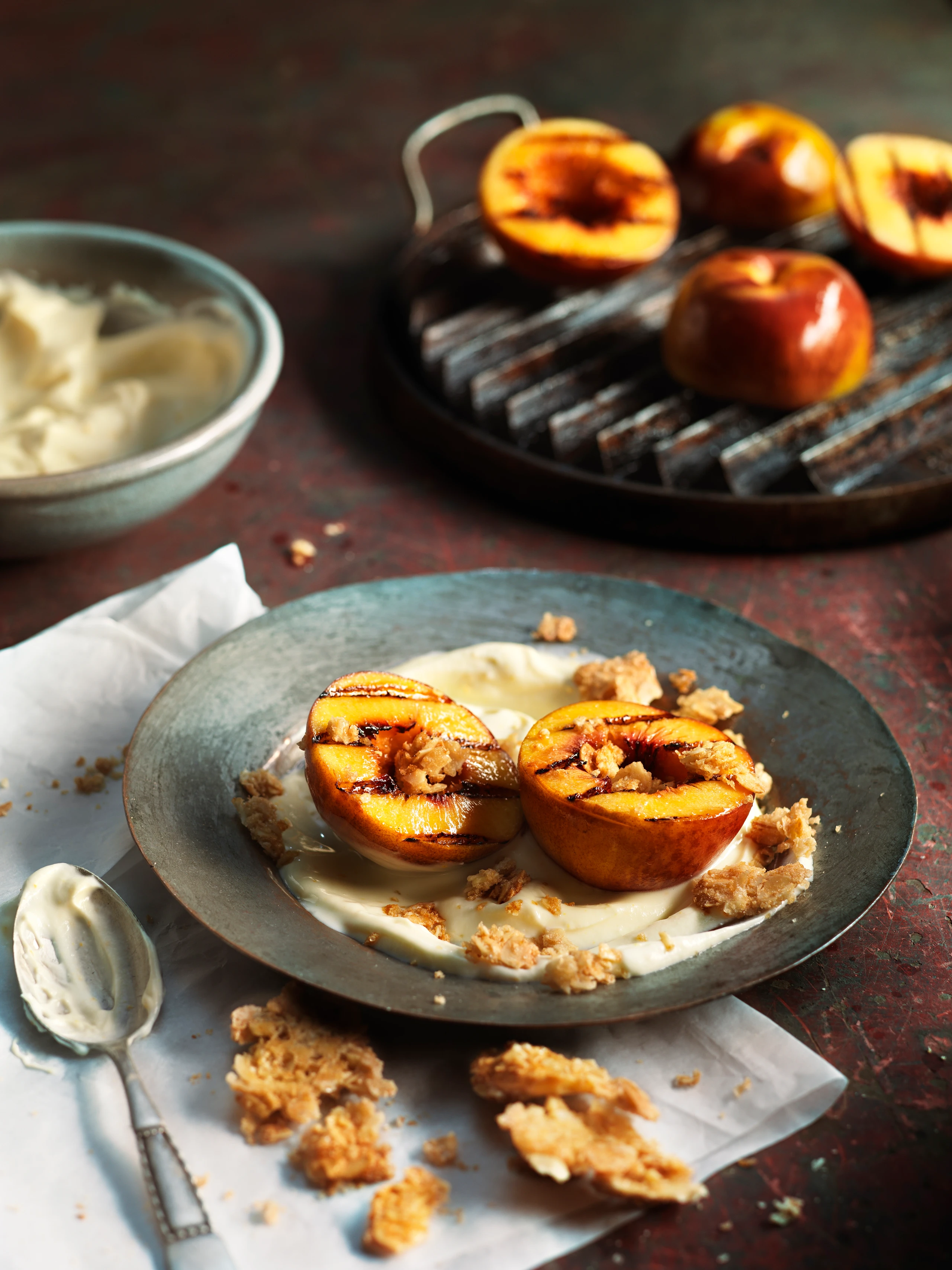 Gegrillte Nektarinen mit Ricottacreme