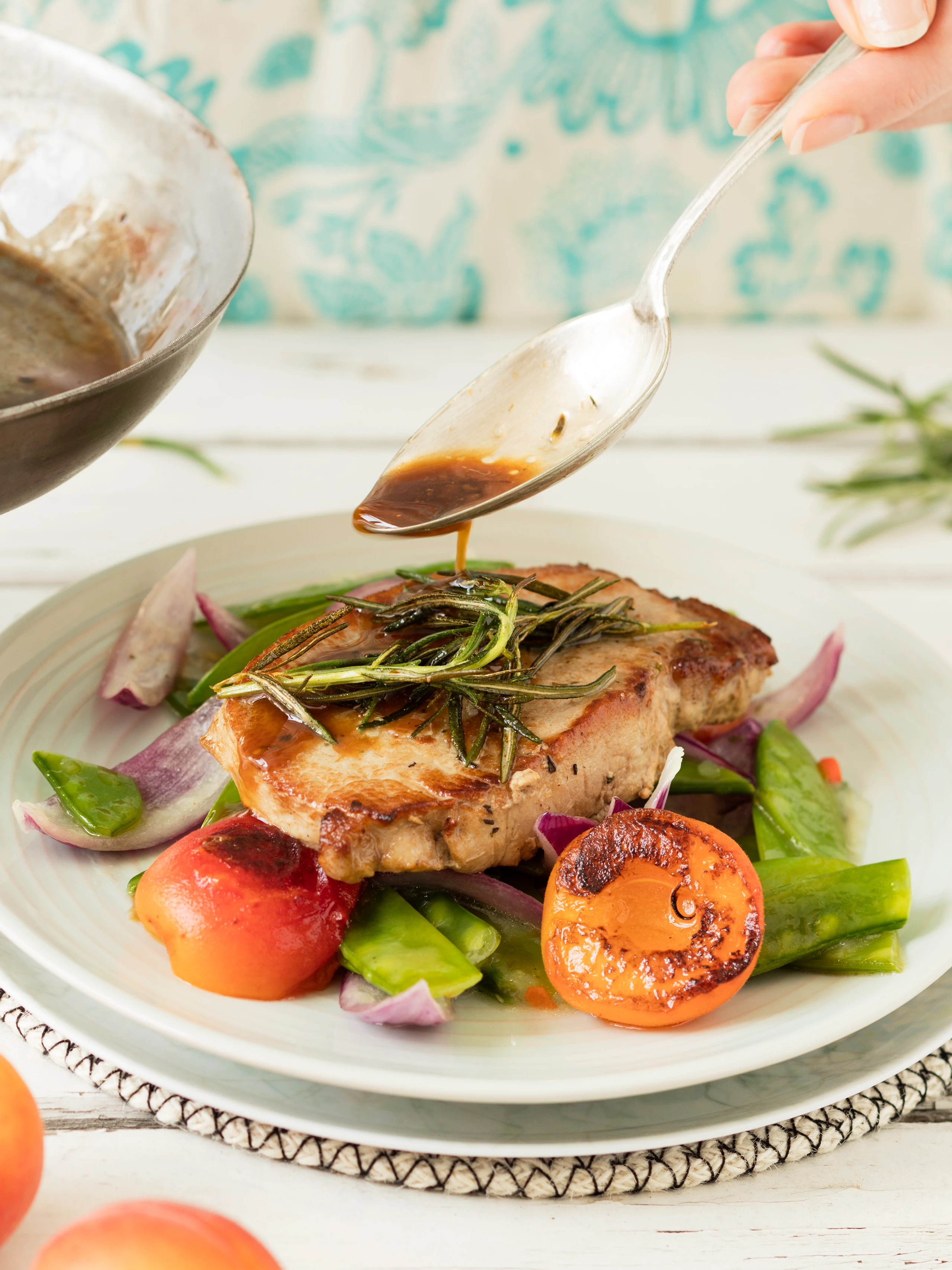 Schweinssteak mit Marillen