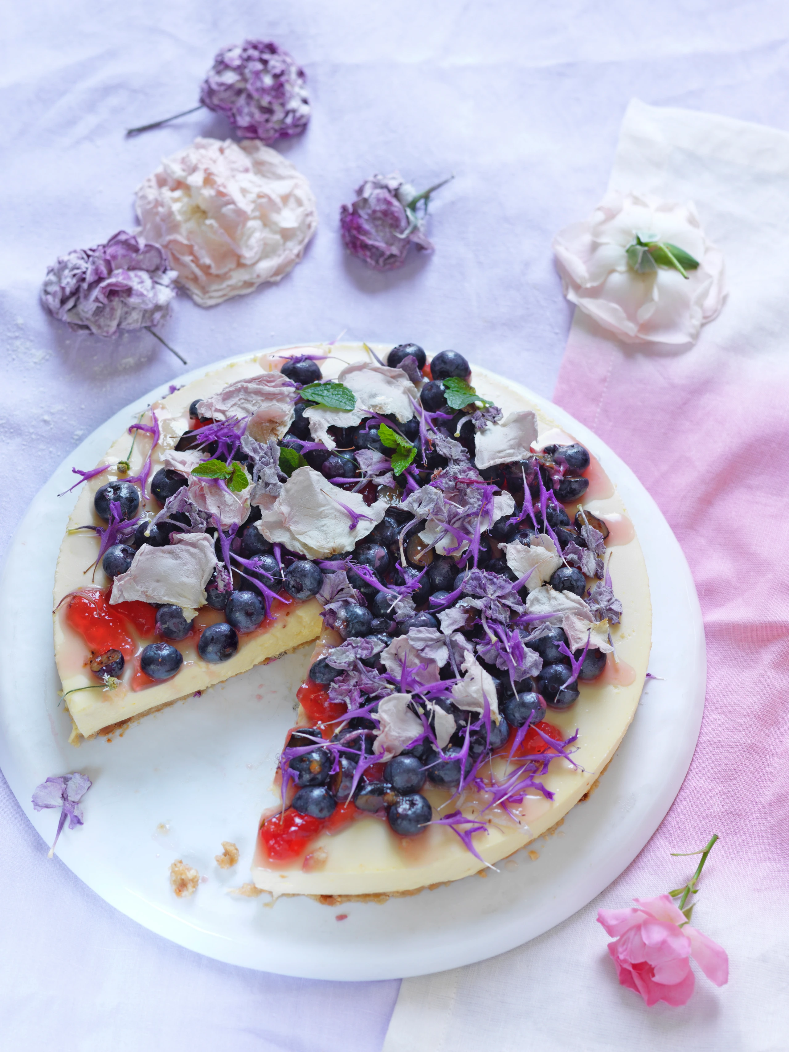 Blüten-Beeren-Torte