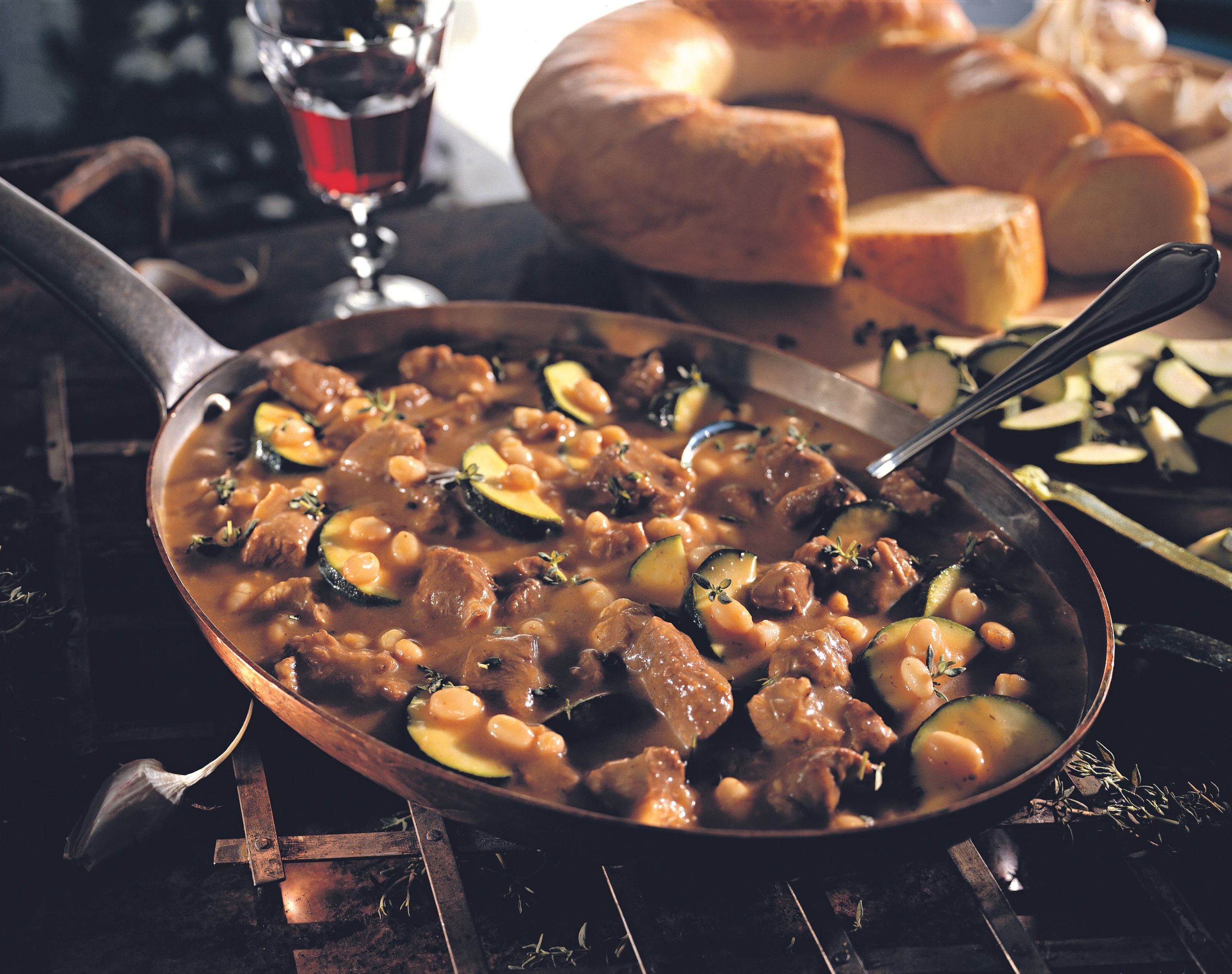Lammragout mit Bohnen und Zucchini