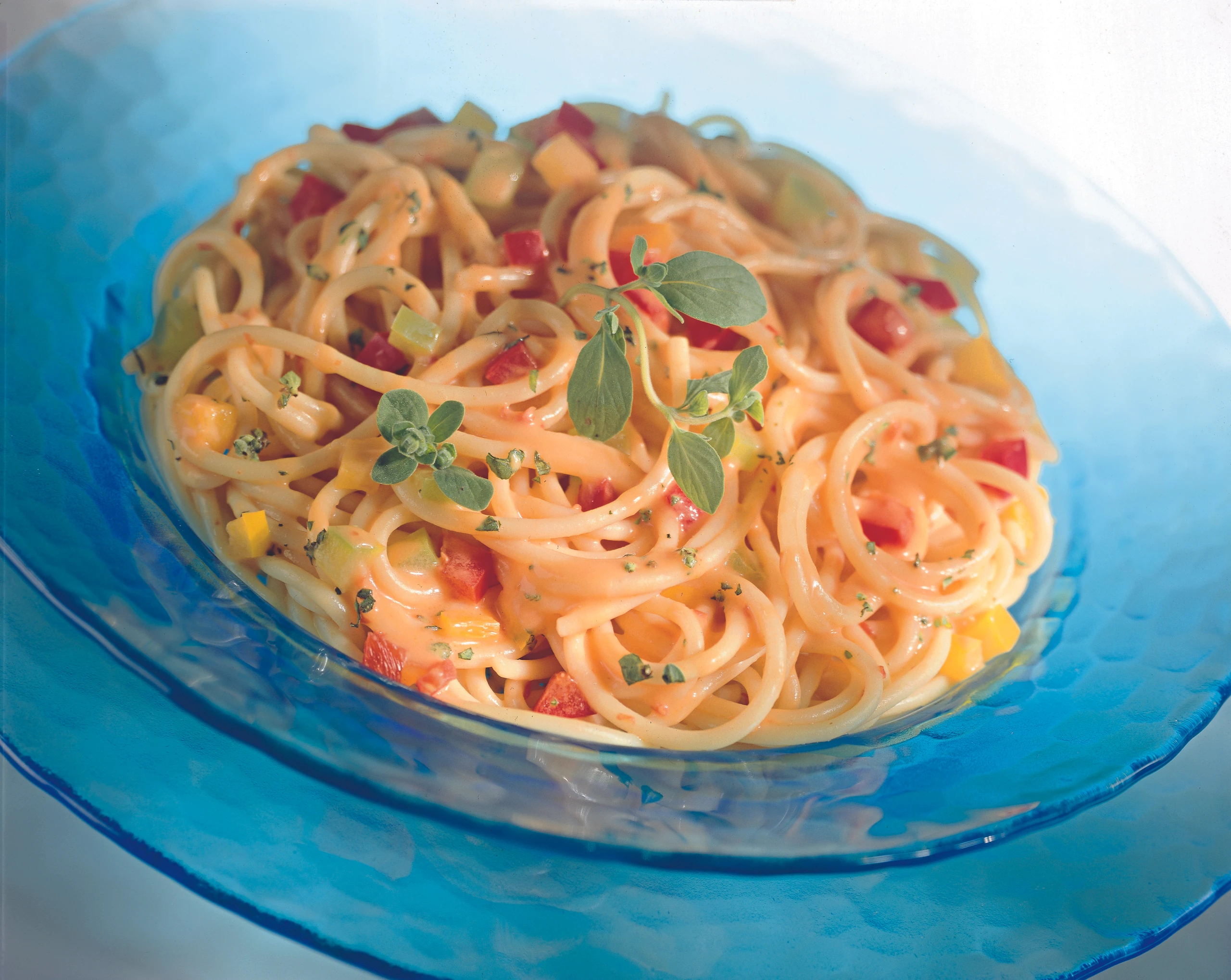 Spaghetti mit Paprikasauce