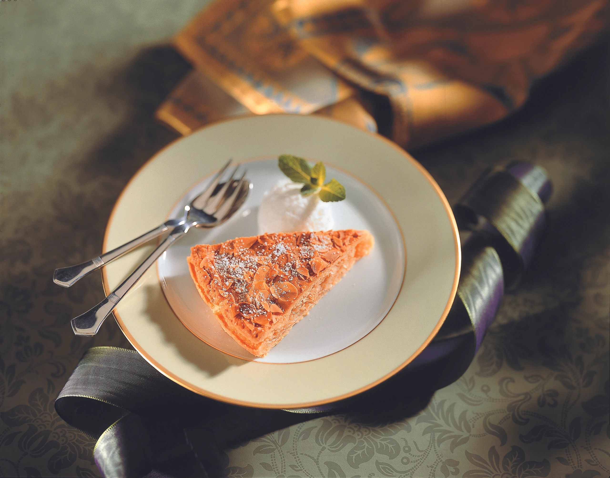 Mandel-Zitronentorte