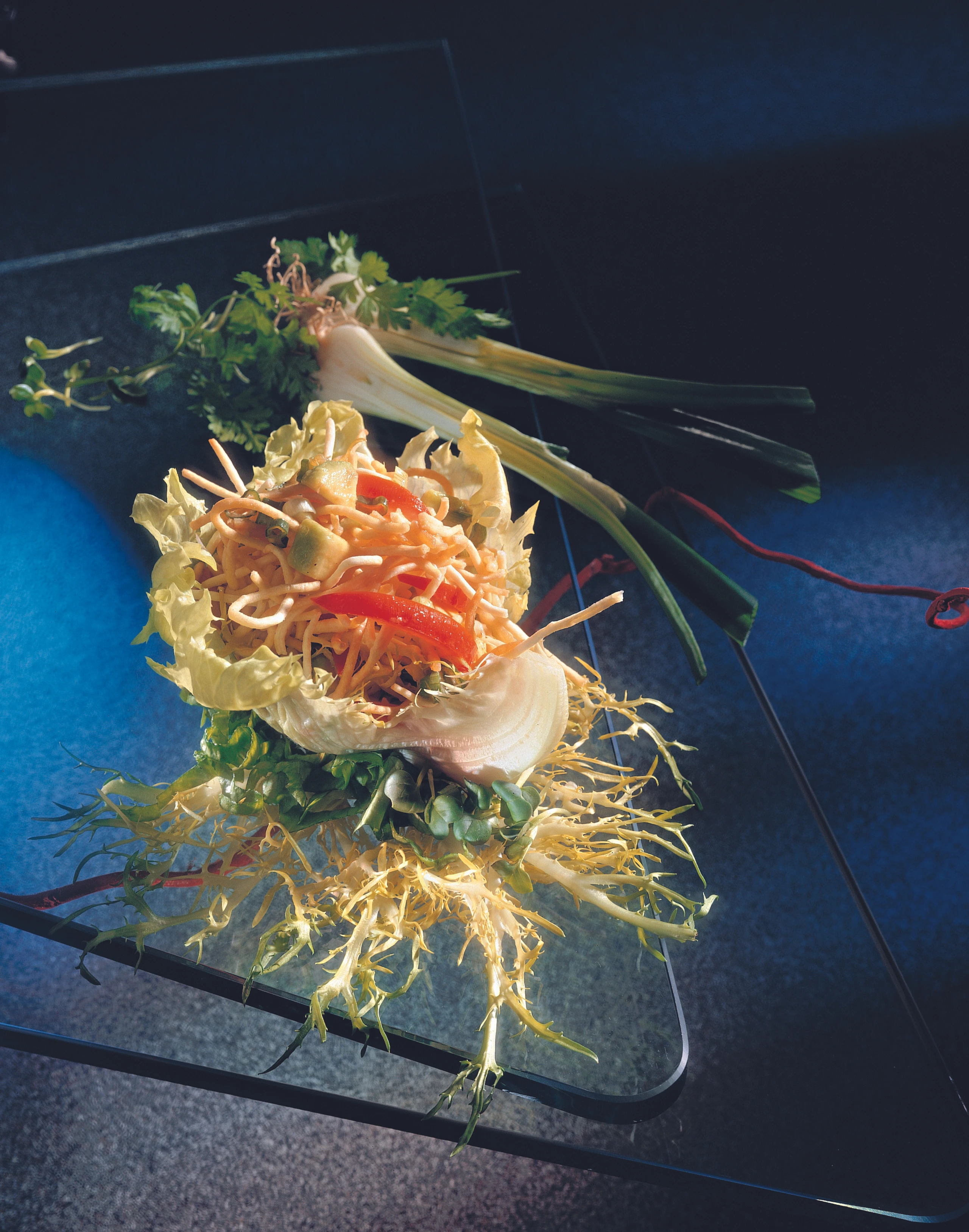 Knuspriger Nudelsalat