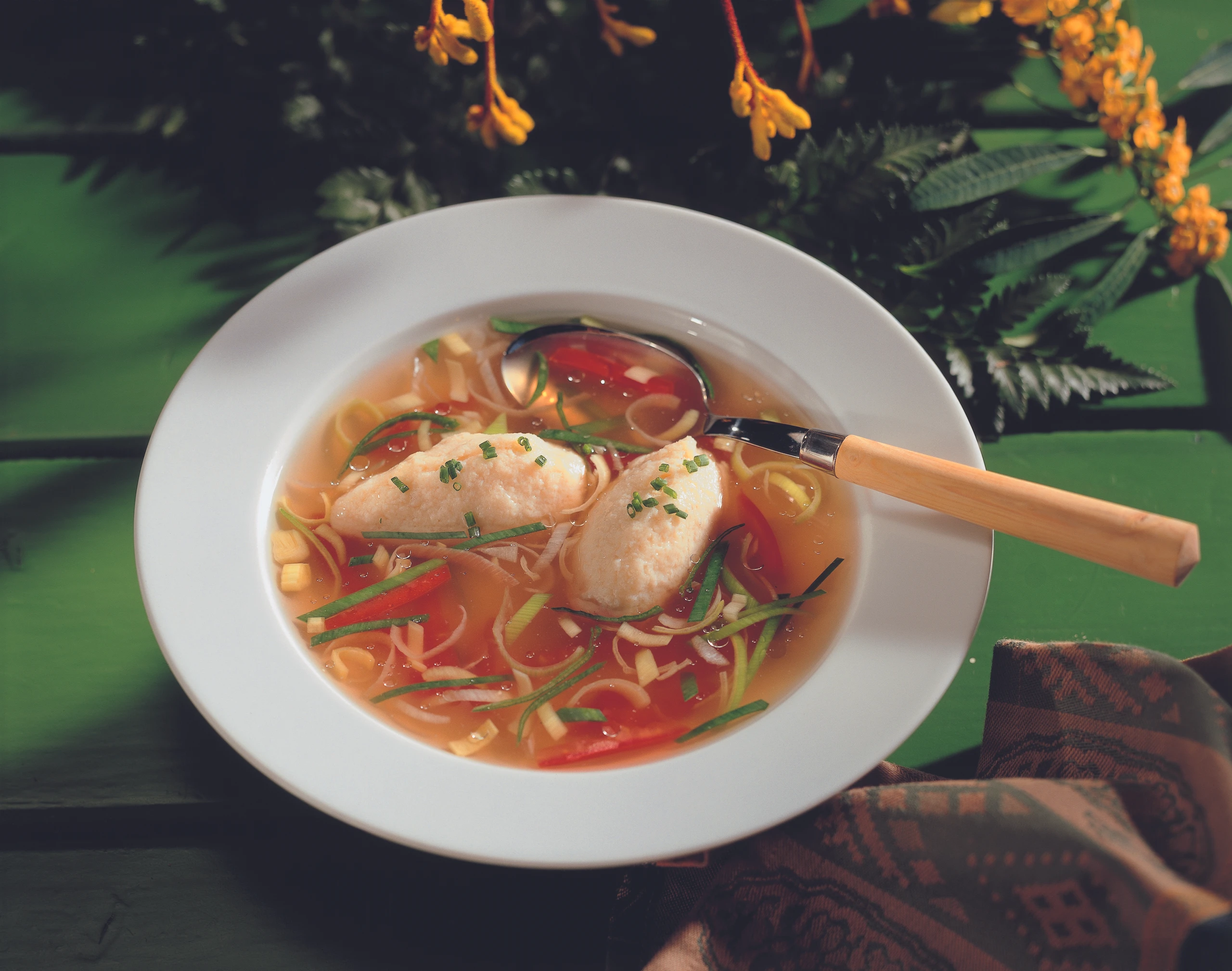 Gemüsesuppe mit Butternockerln