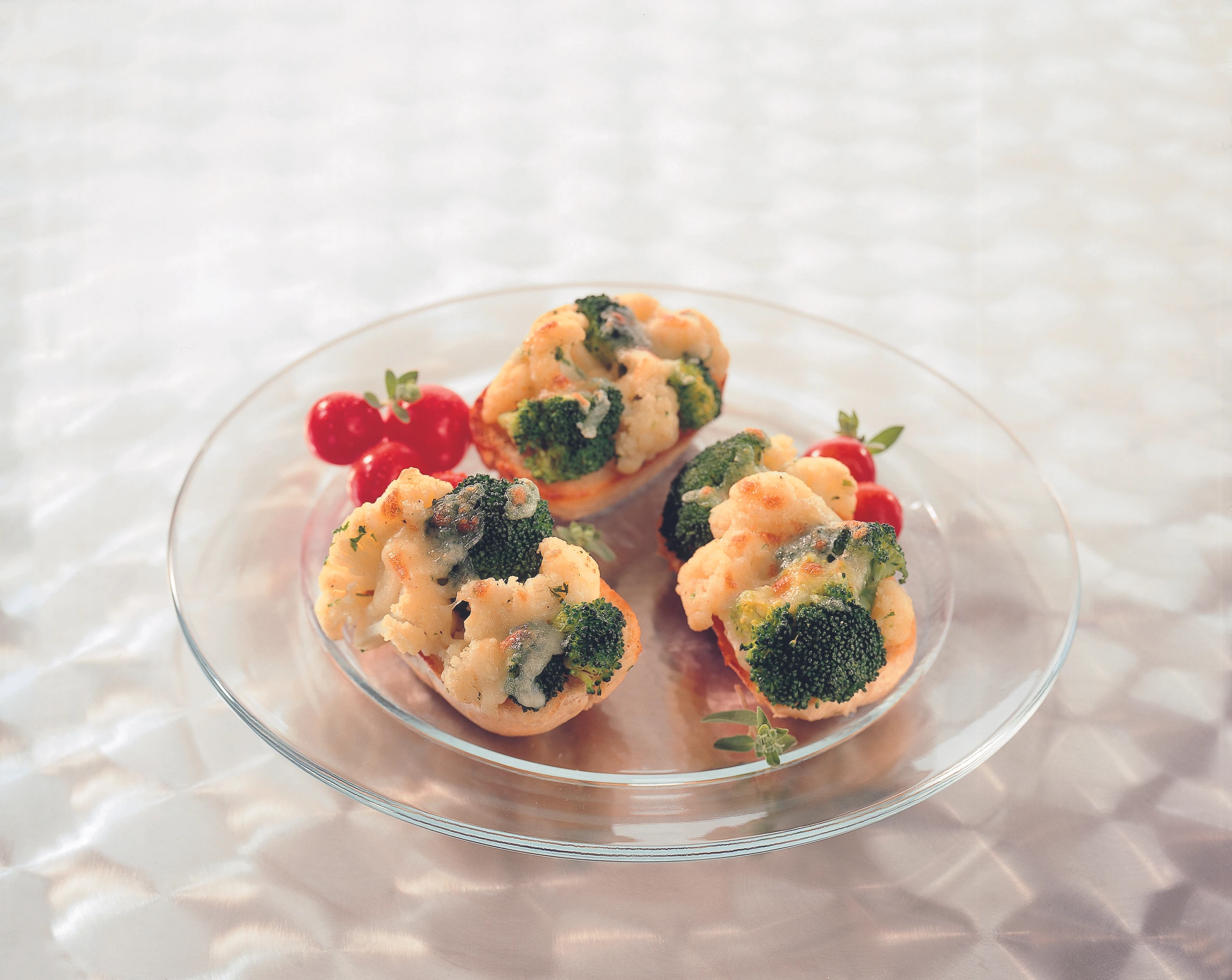 Überbackenes Gemüsebaguette