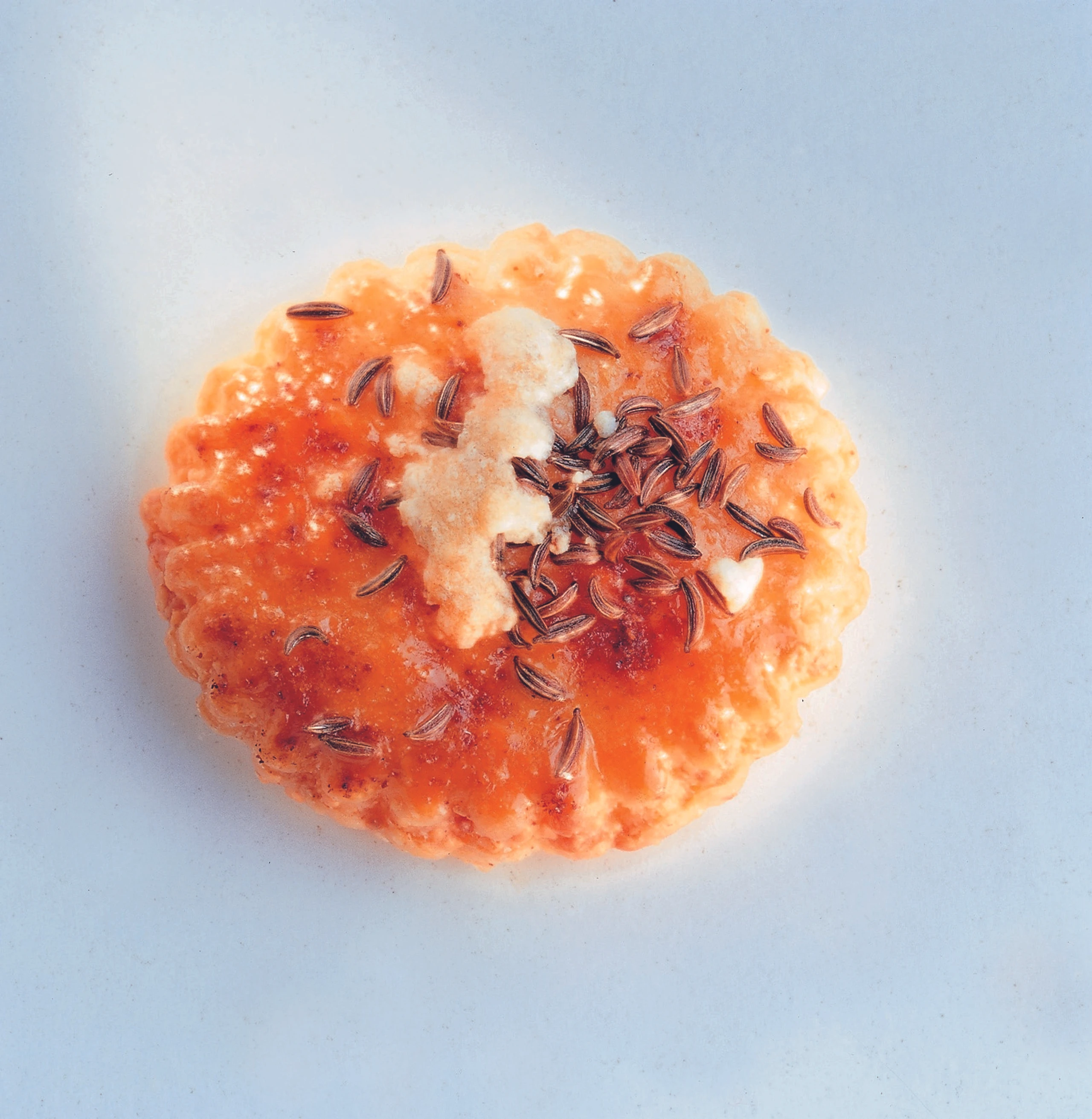 Käse-Kekse mit Nüssen und Kümmel