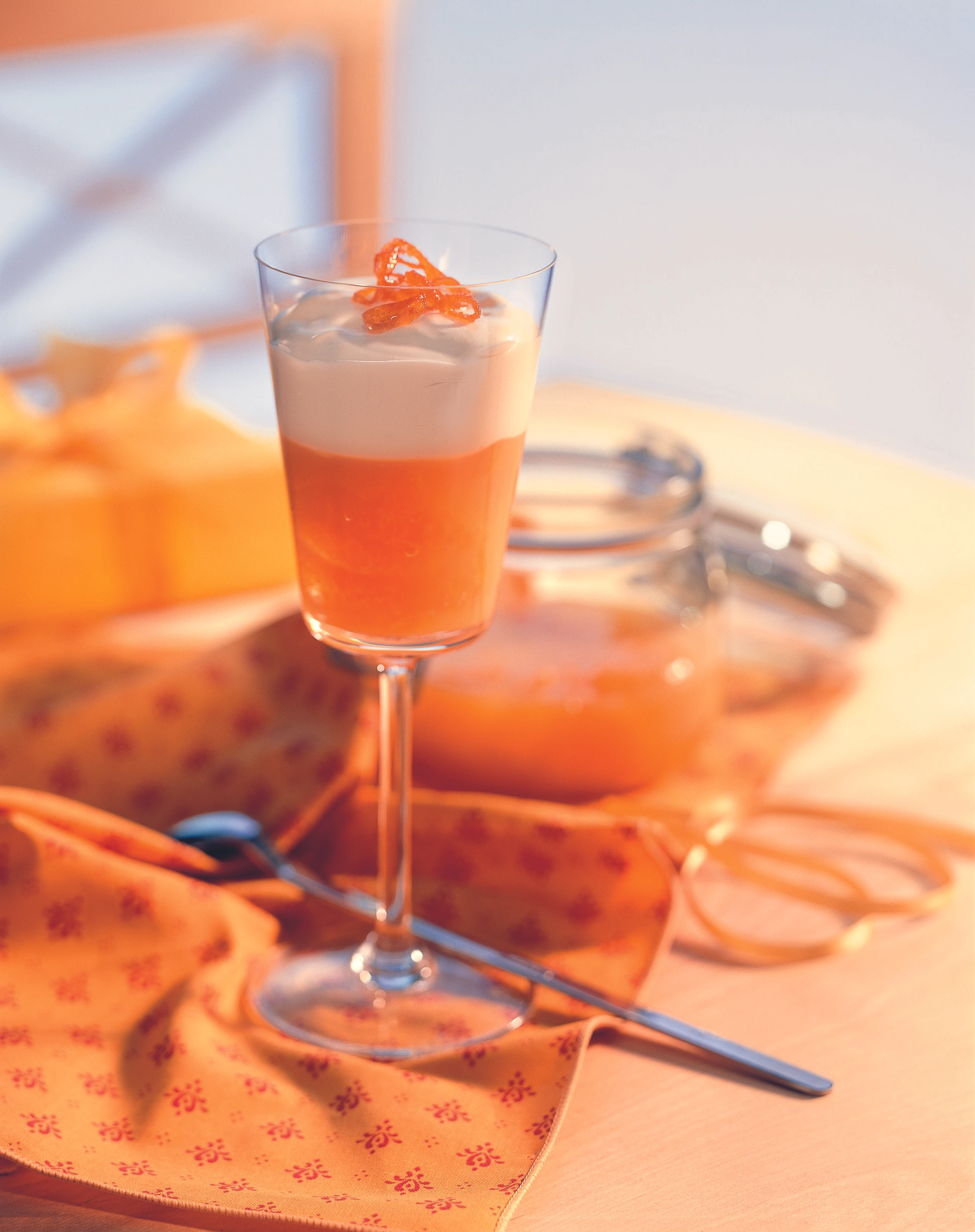 Orangen-Dessert: Creme trifft Gelee