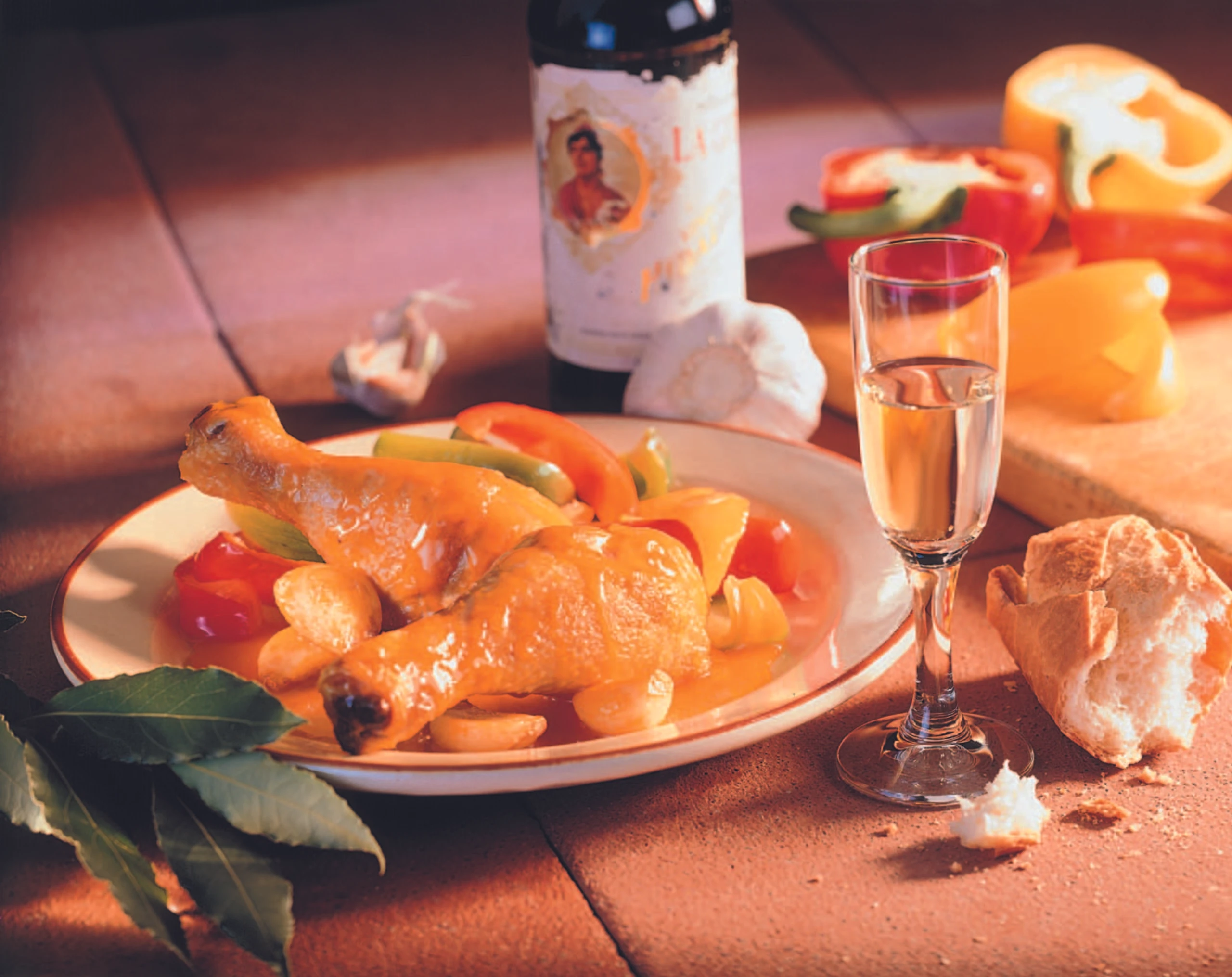 Andalusisches Huhn in Sherry-Knoblauch-Sauce