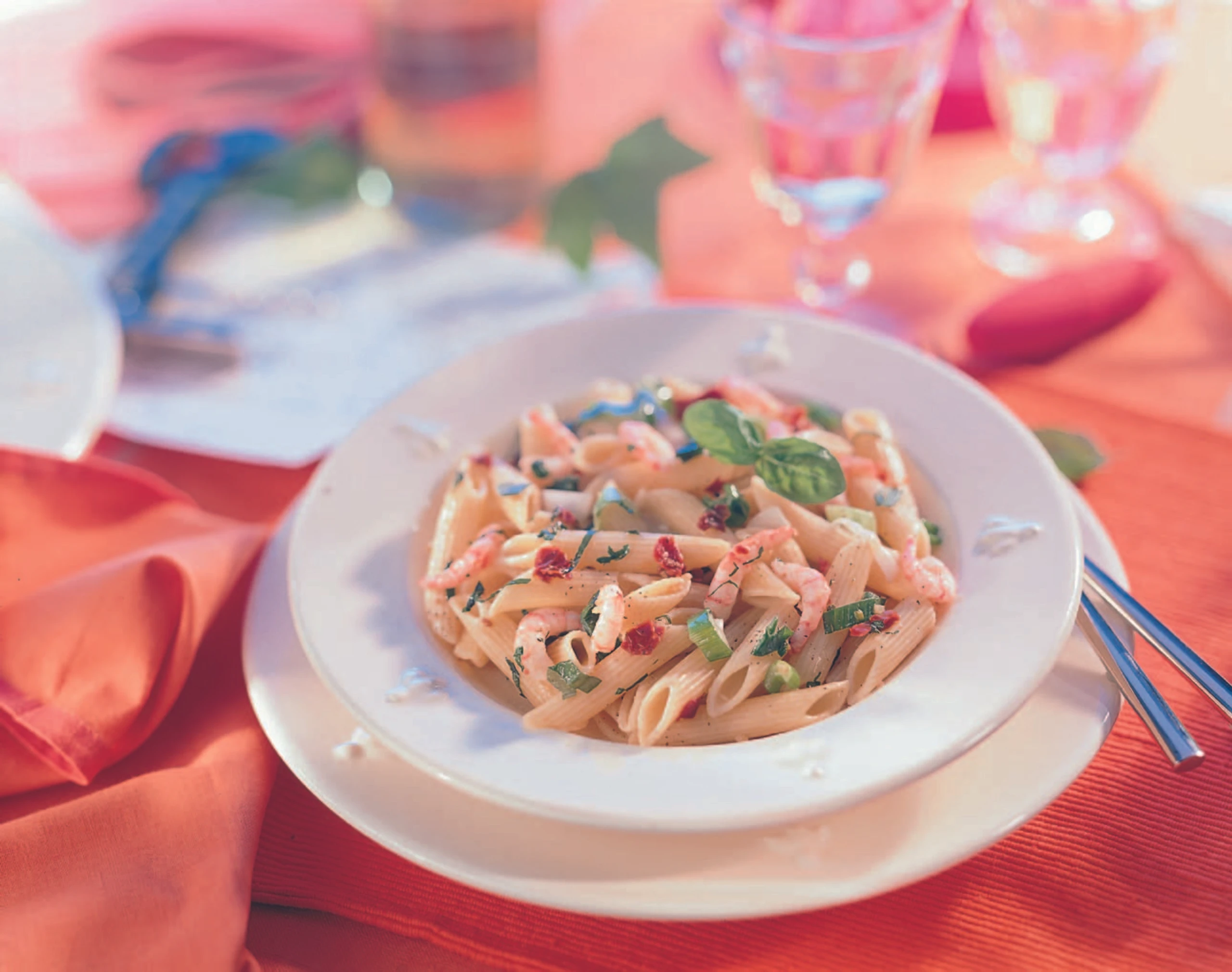 Penne mit Jungzwiebel und Shrimps
