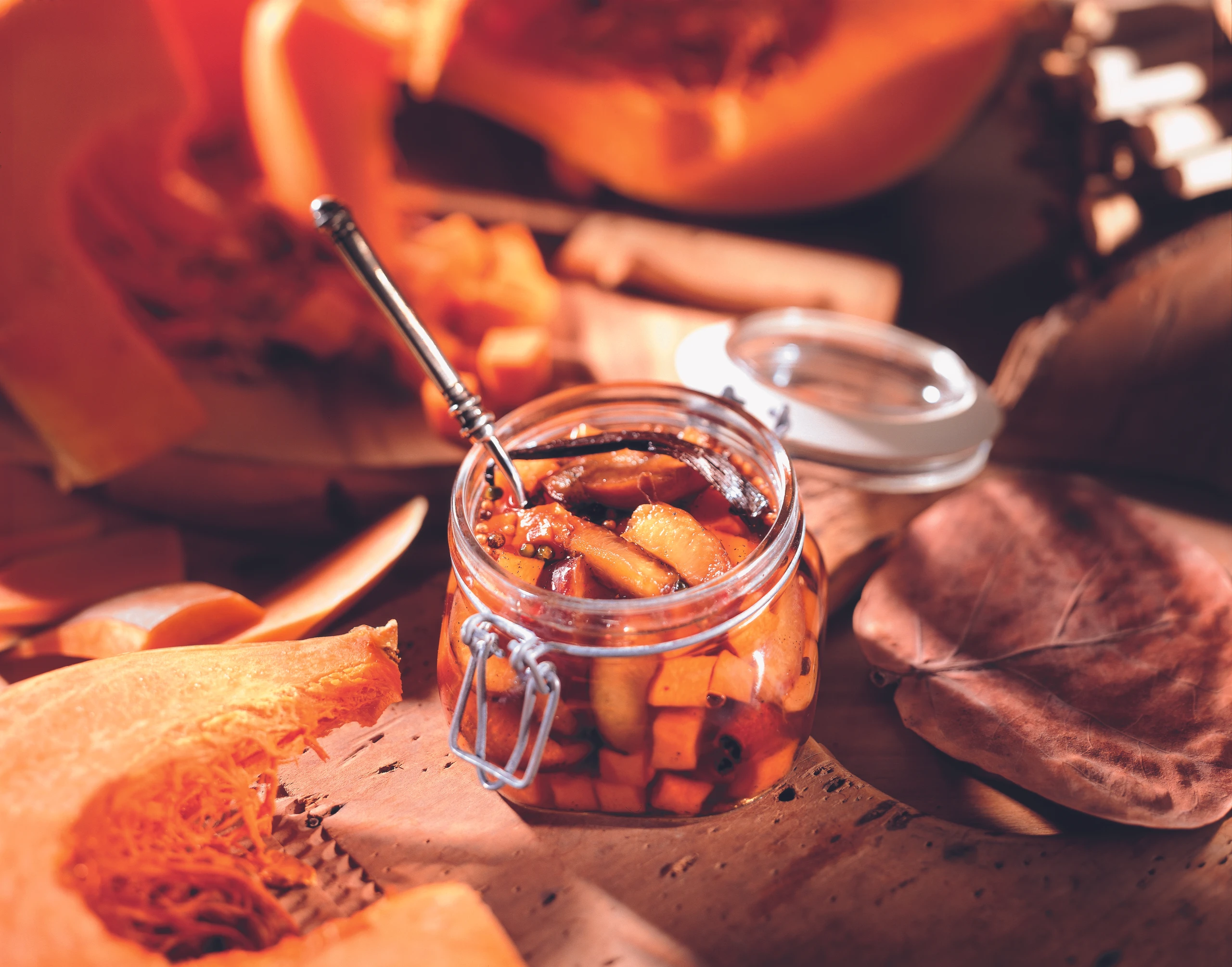 Eingelegter Kürbis mit Zwetschken