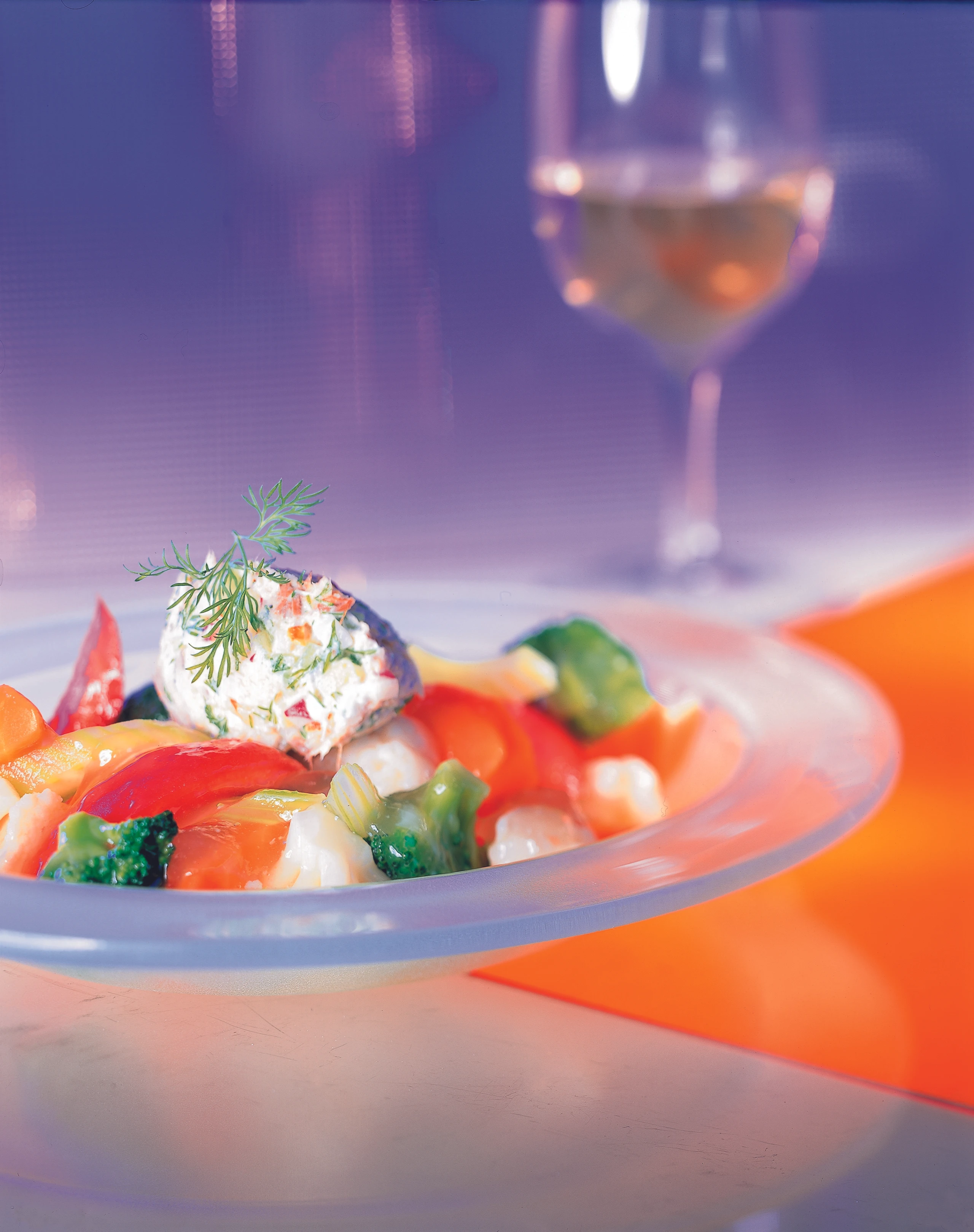 Gesülzte Gemüsesuppe mit Makrelen-Tatar