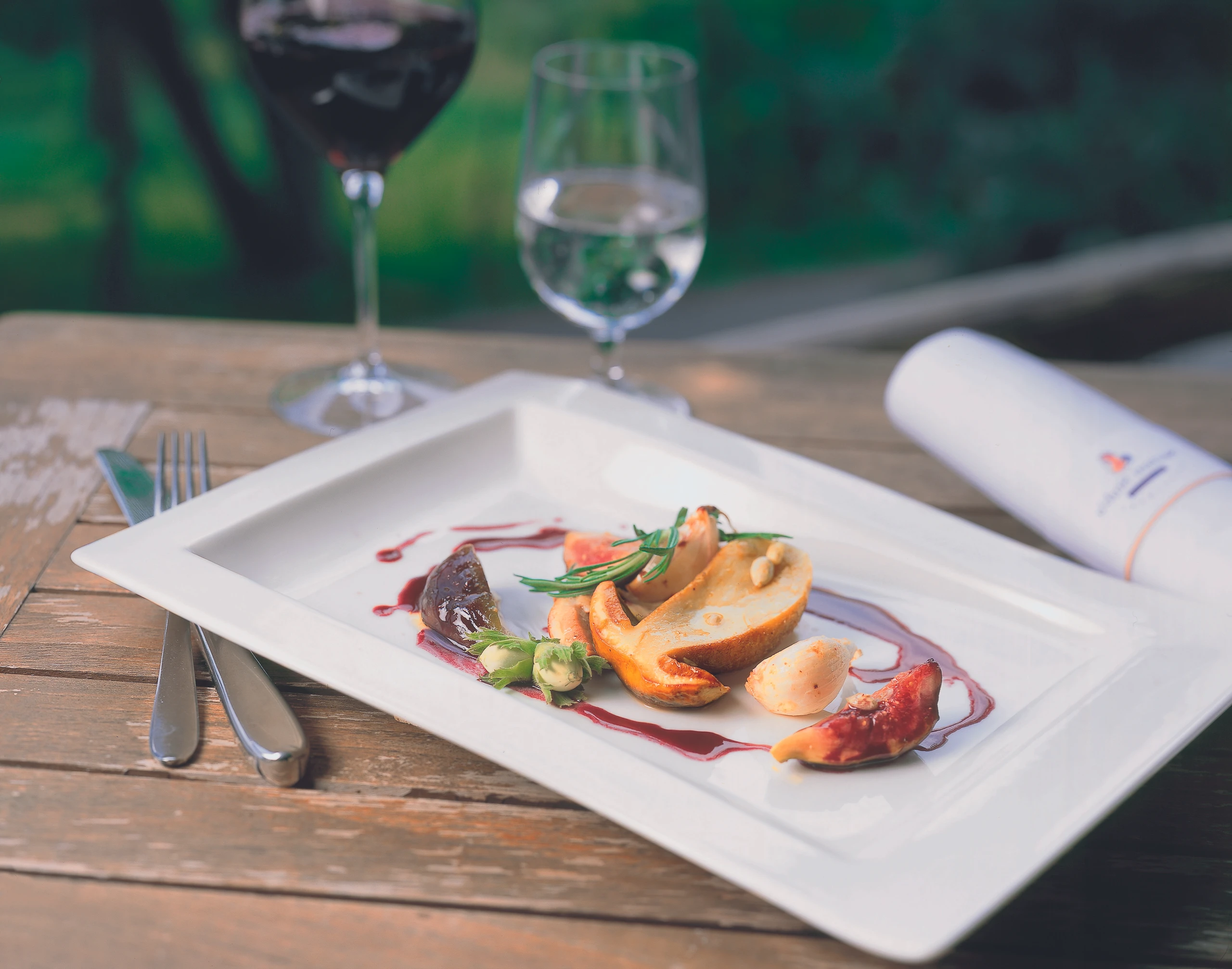 Steinpilze mit Feigen und Rotweinsauce