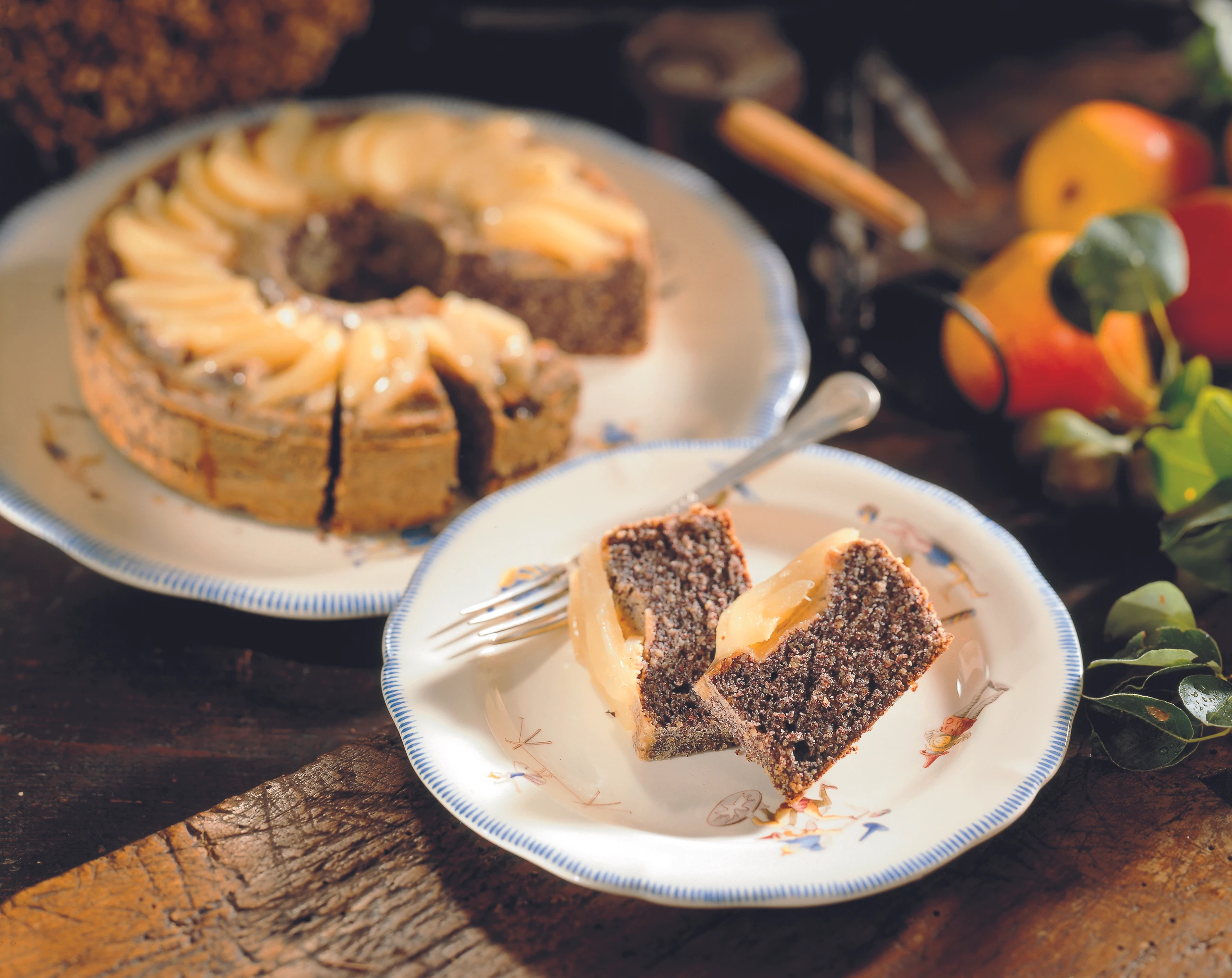 Mohnkranzkuchen mit Birnen