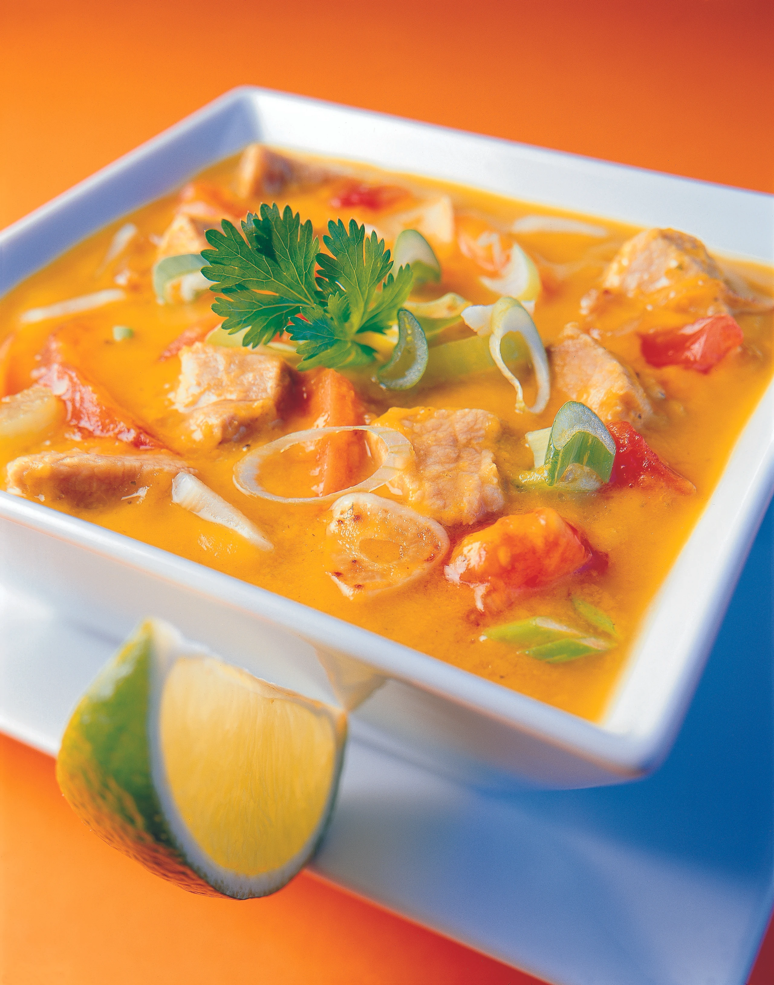 Linsensuppe mit Kalbfleisch und Gemüse