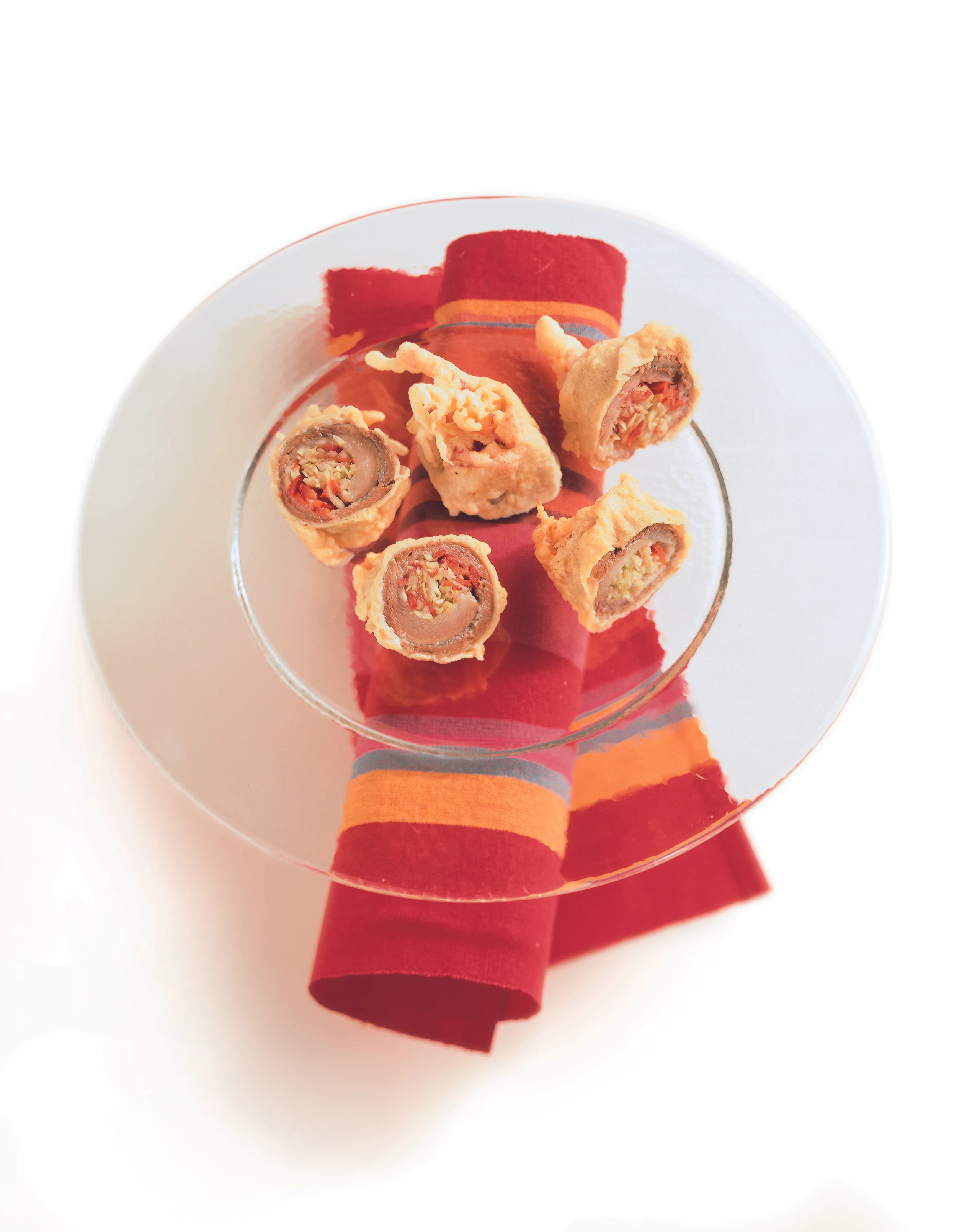 Matjesrollen in Weinteig