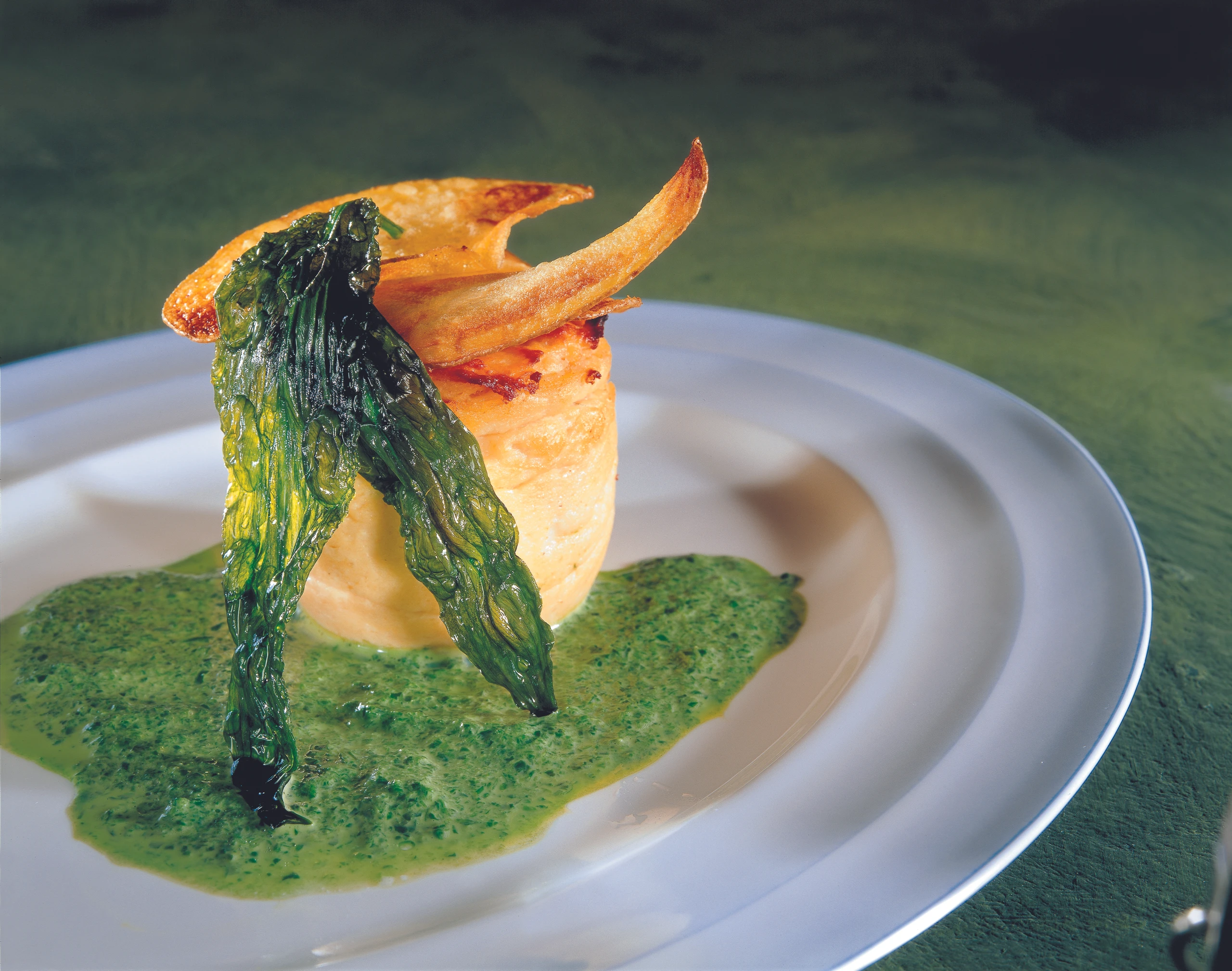 Auflauf vom Bachsaibling mit Bärlauchsauce