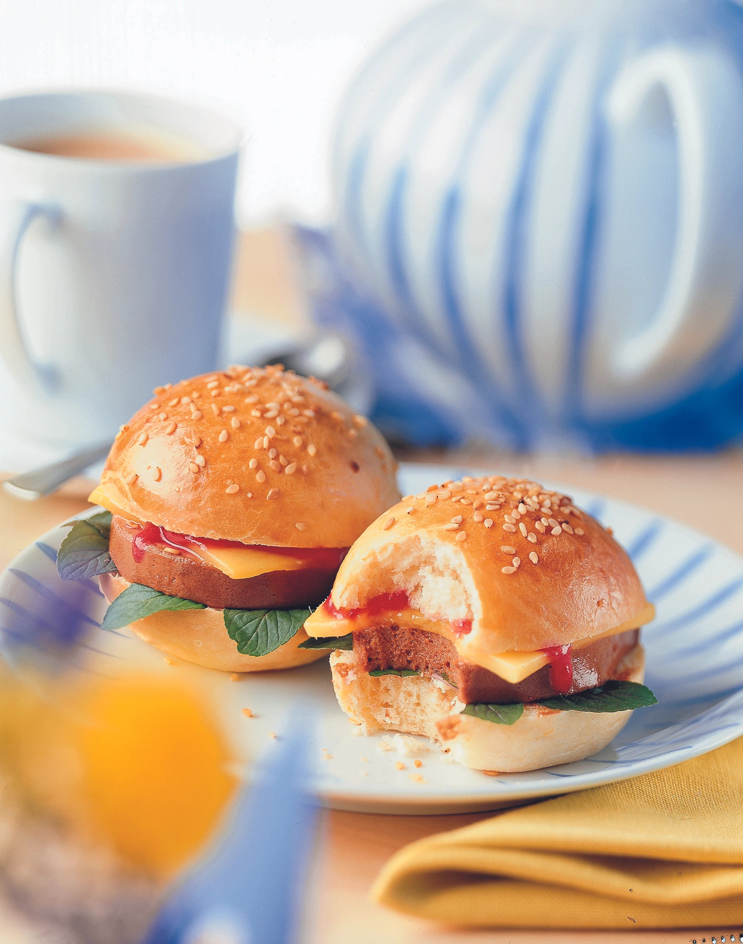 Süßer Burger mit Nougatmousse