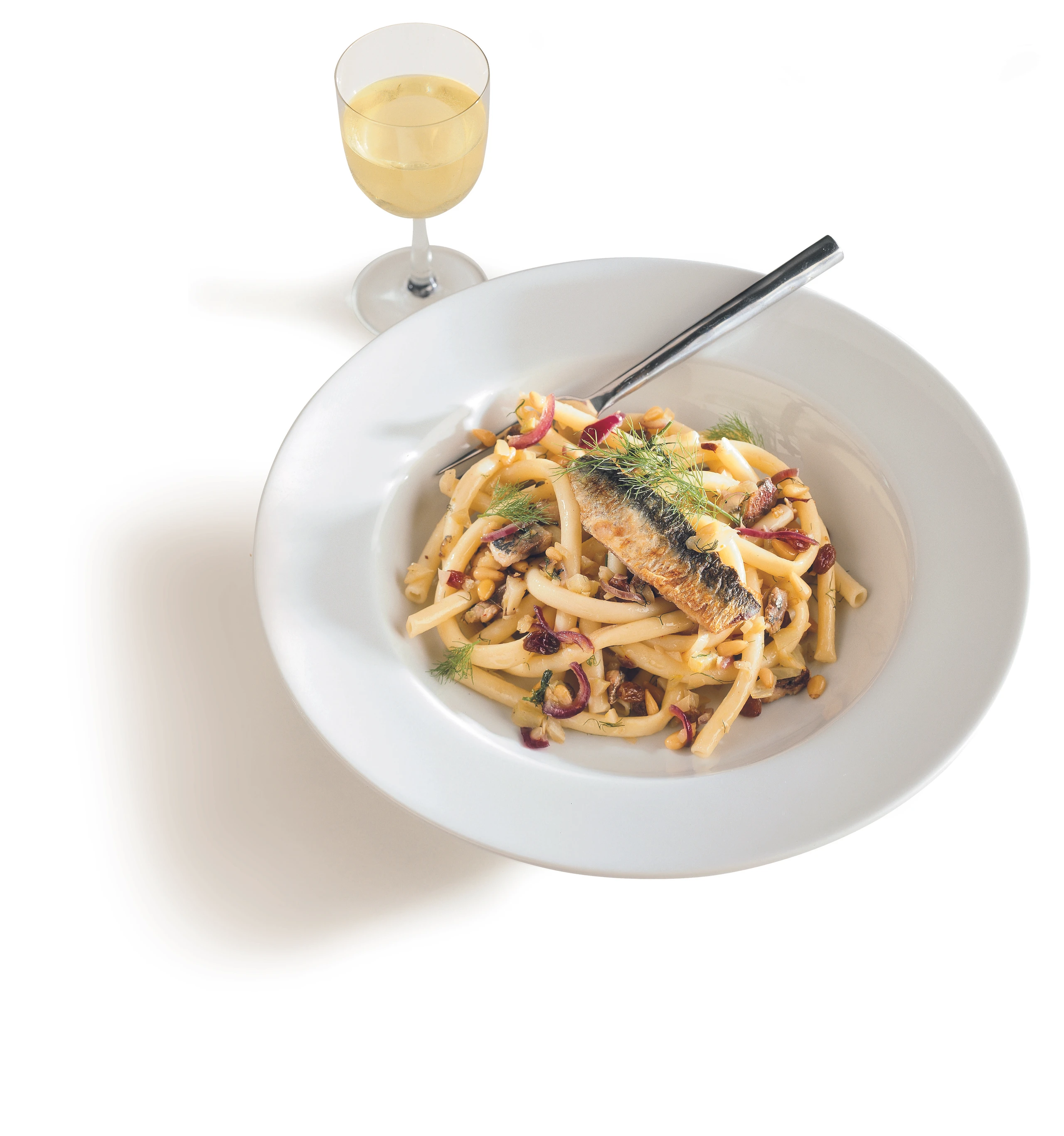 Maccheroni con le sarde (mit Sardellen)