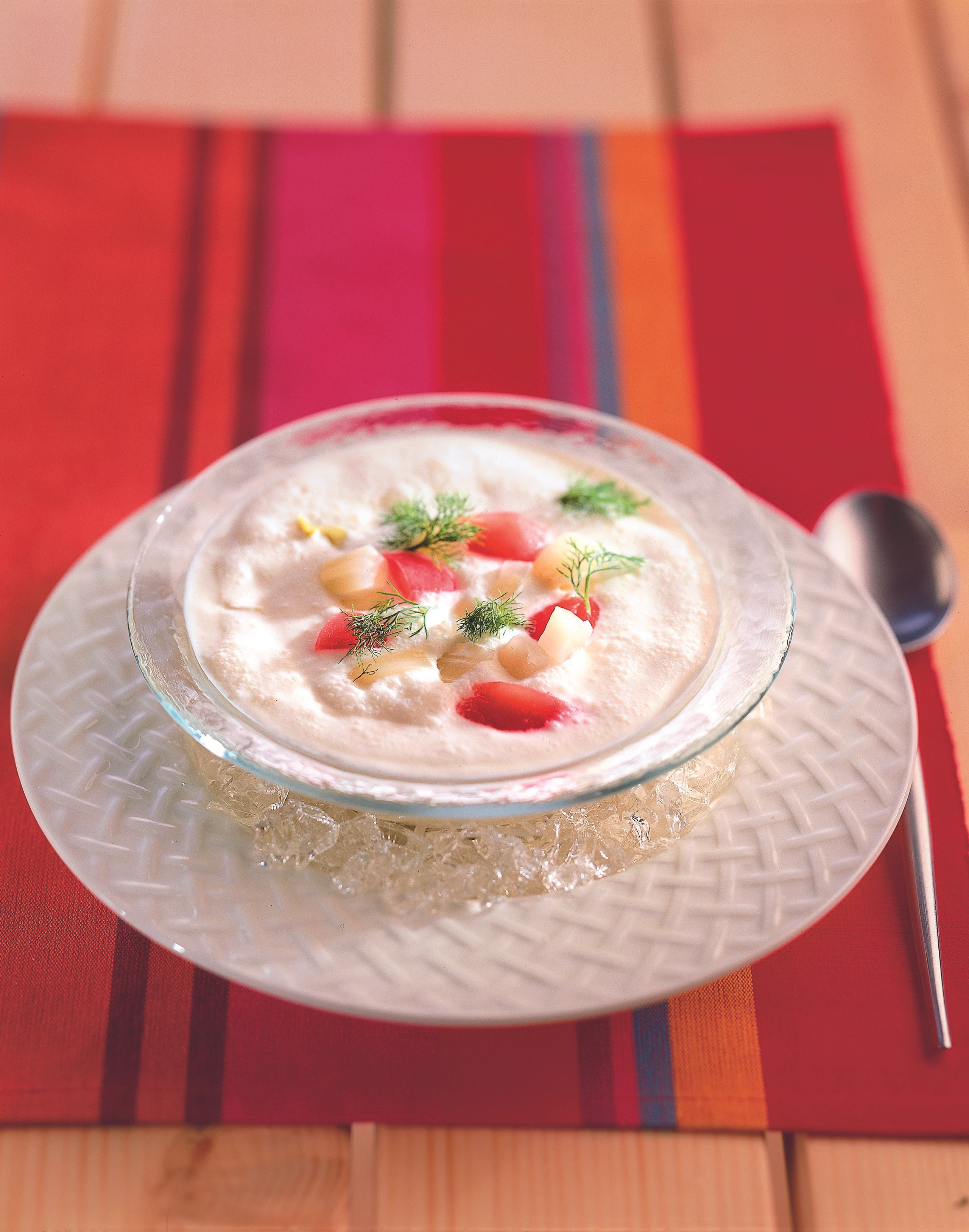 Fenchel-Kaltschale mit Paradeisern