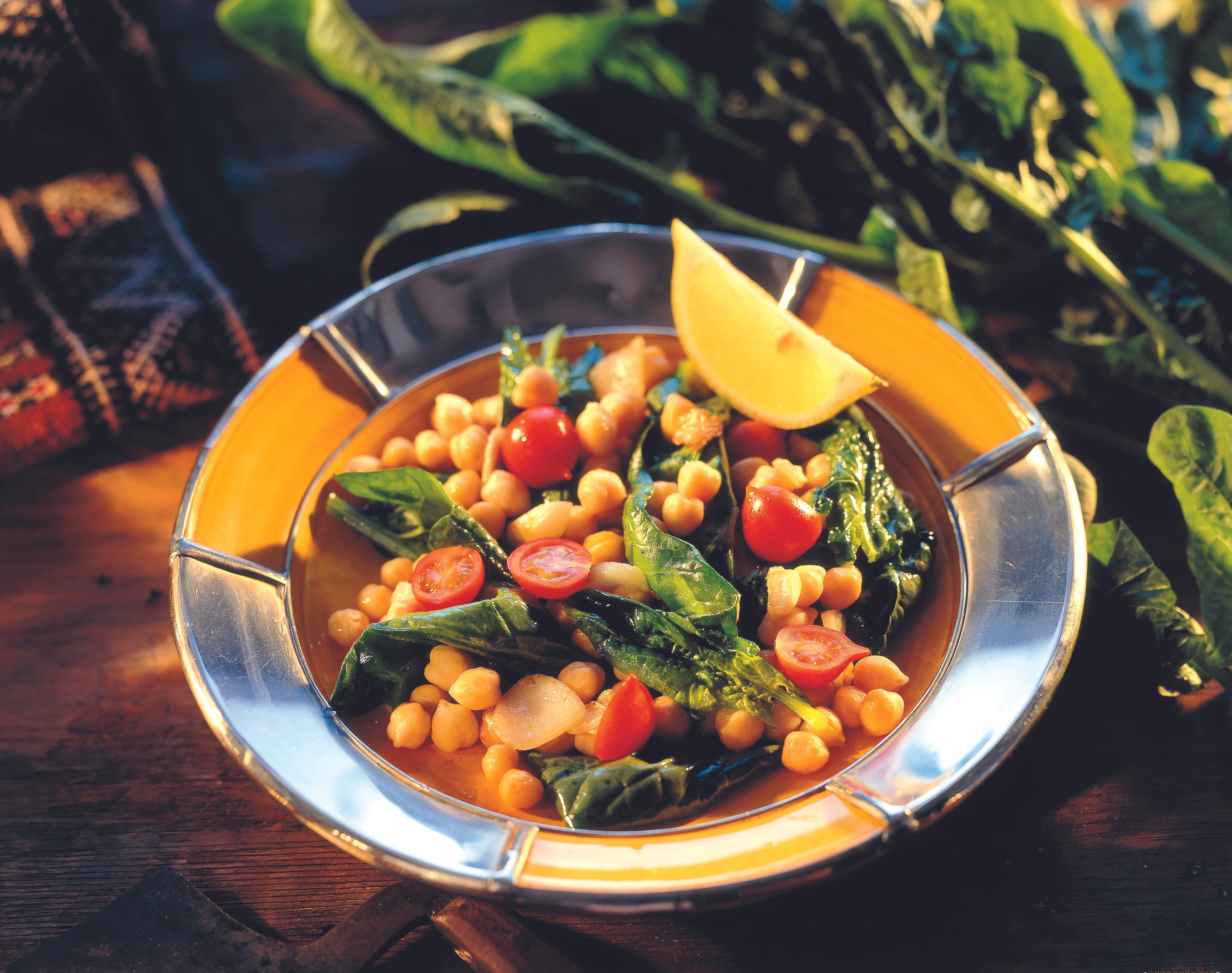 Kichererbsen-Spinat-Salat mit Limettendressing