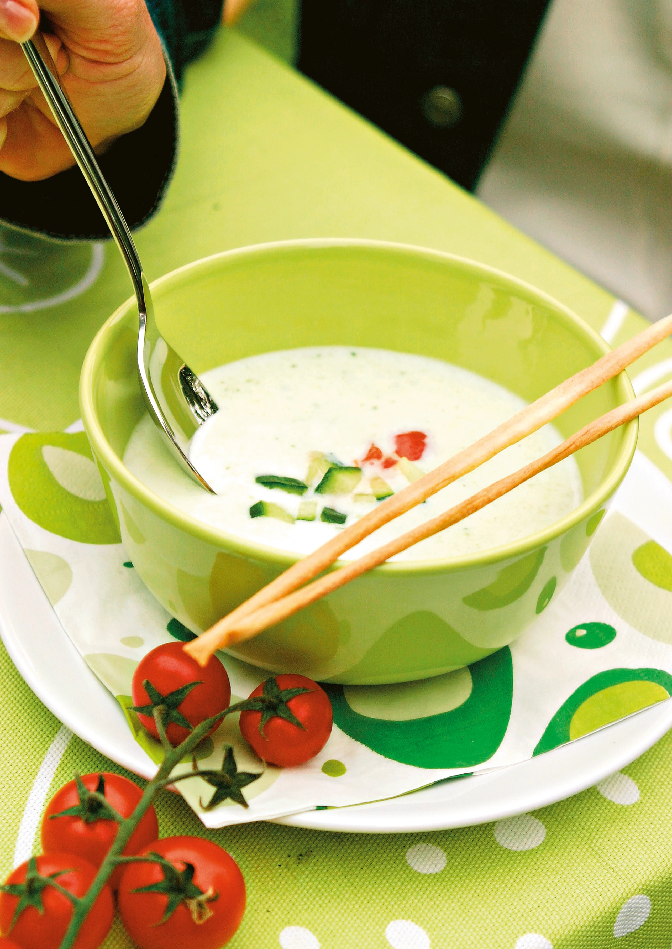 Buttermilch-Gurken-Kaltschale
