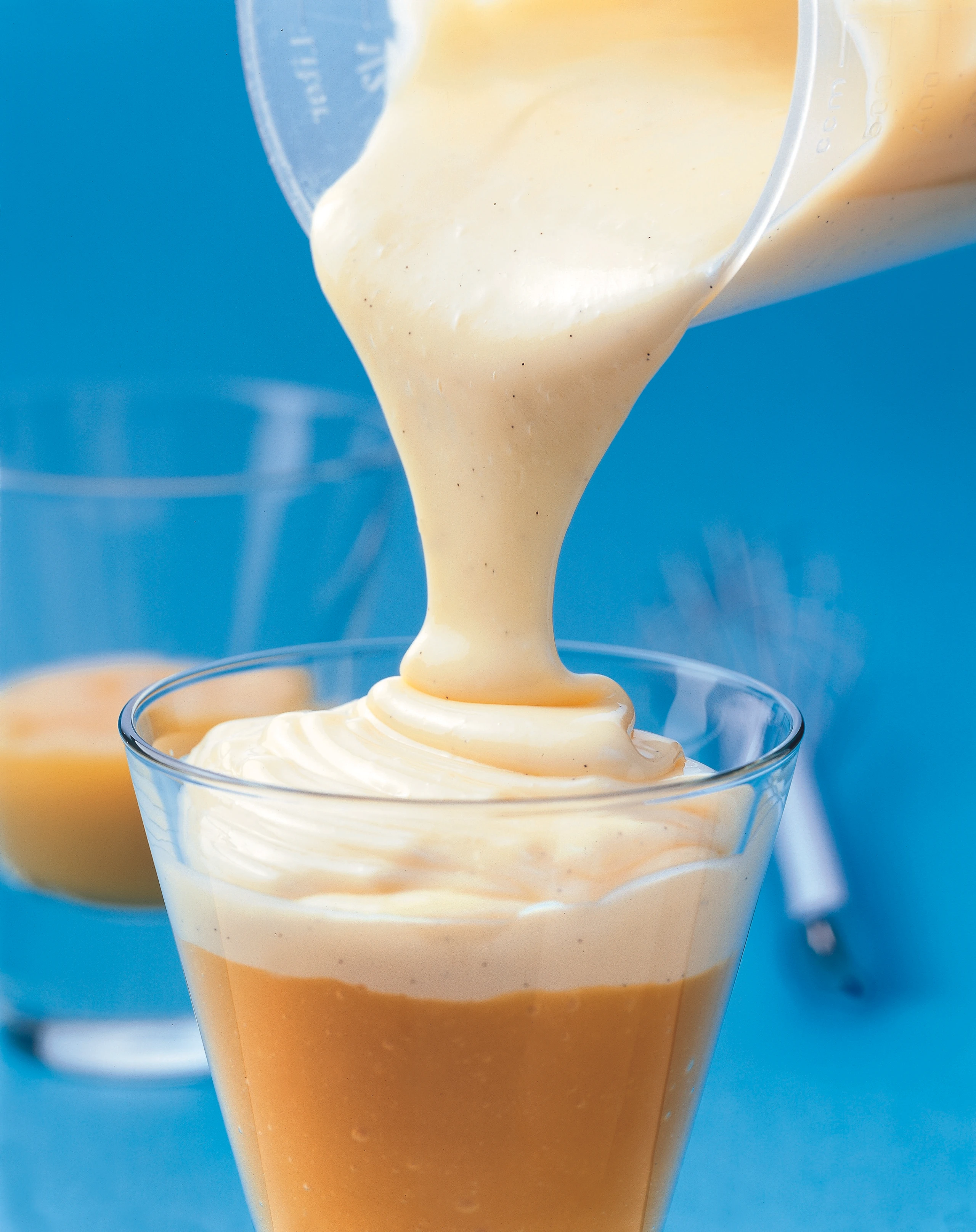 Vanillecreme mit Mangocreme