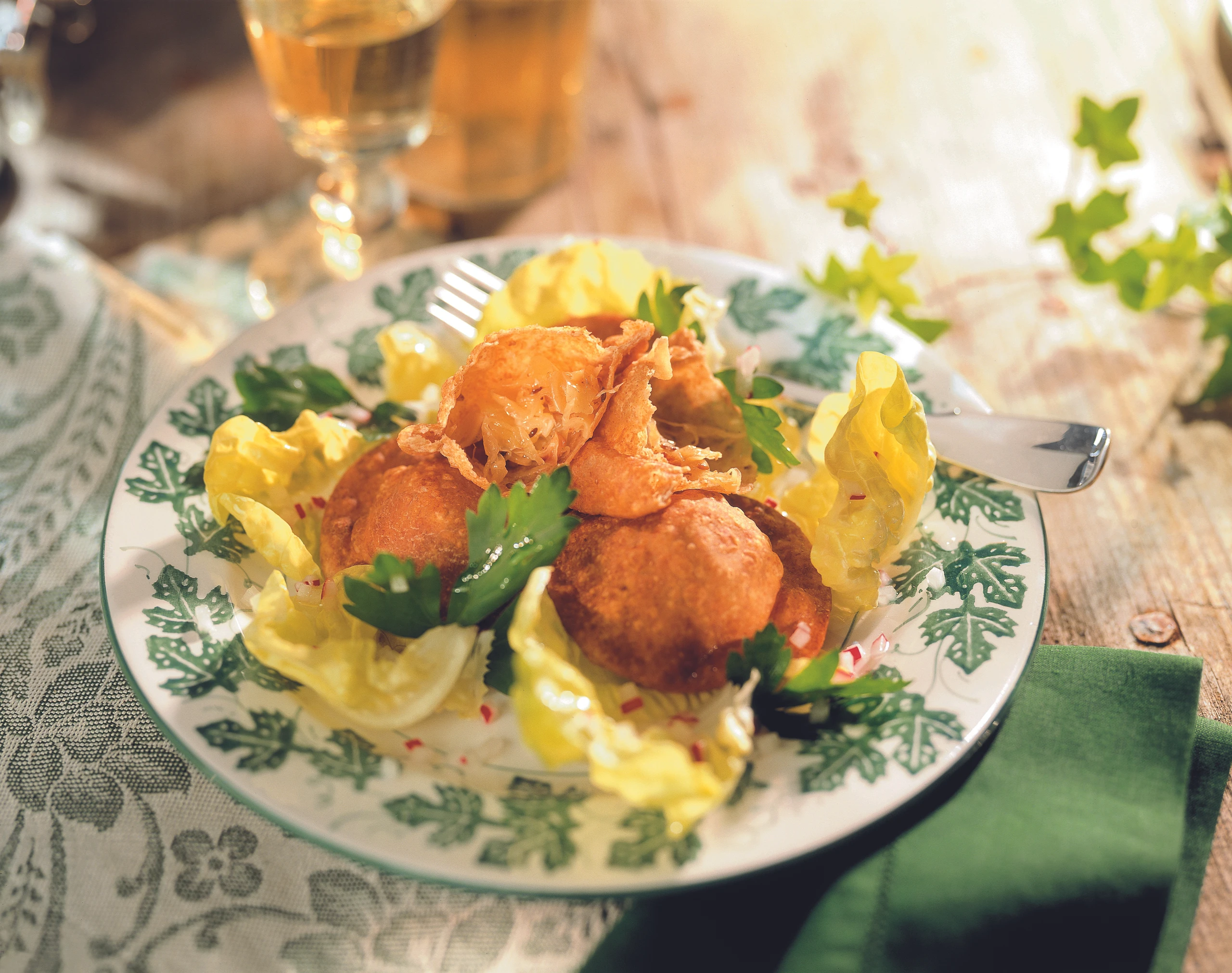 Tirtlen mit Sauerkrautfülle