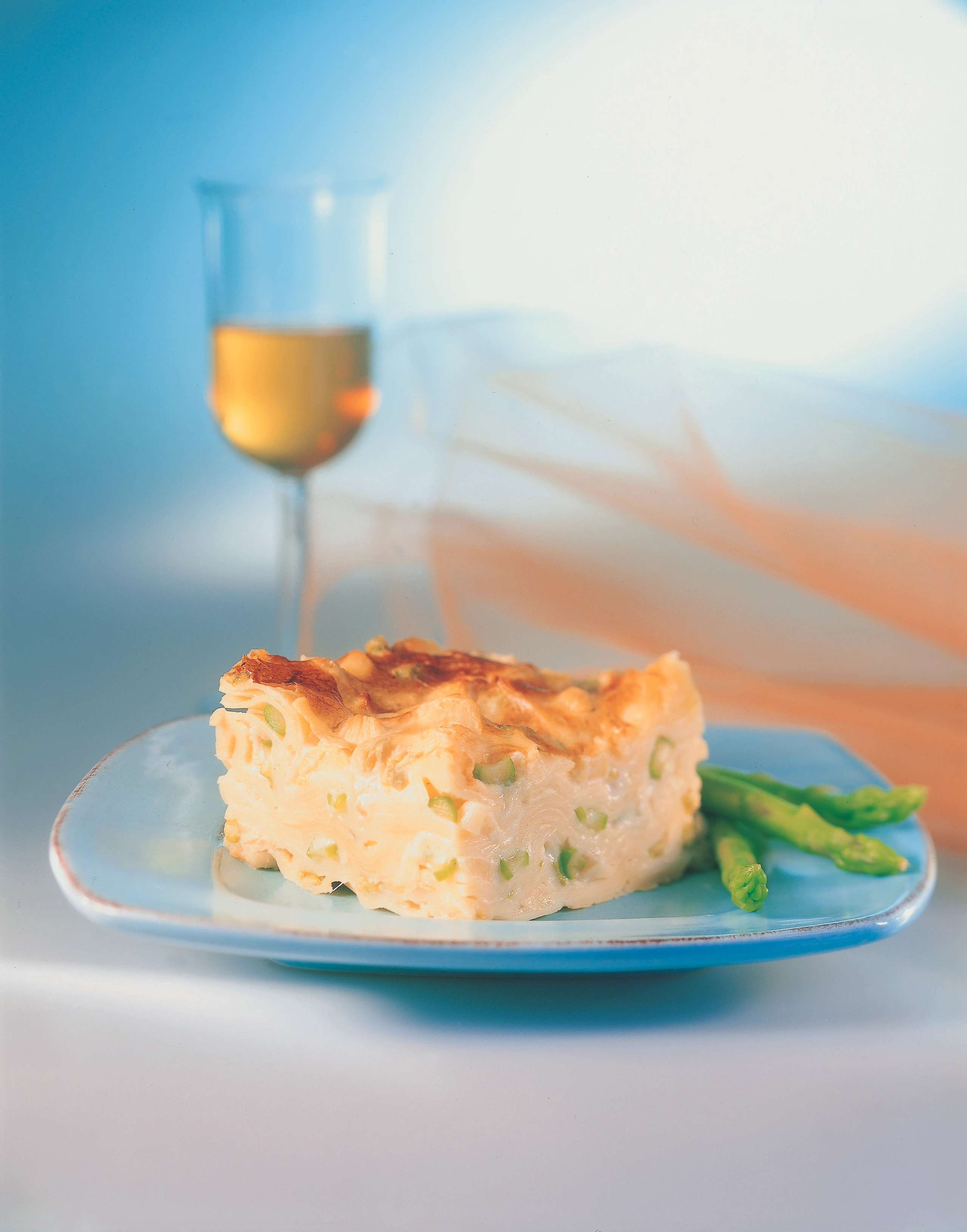 Spargel-Lasagne mit Estragonsauce