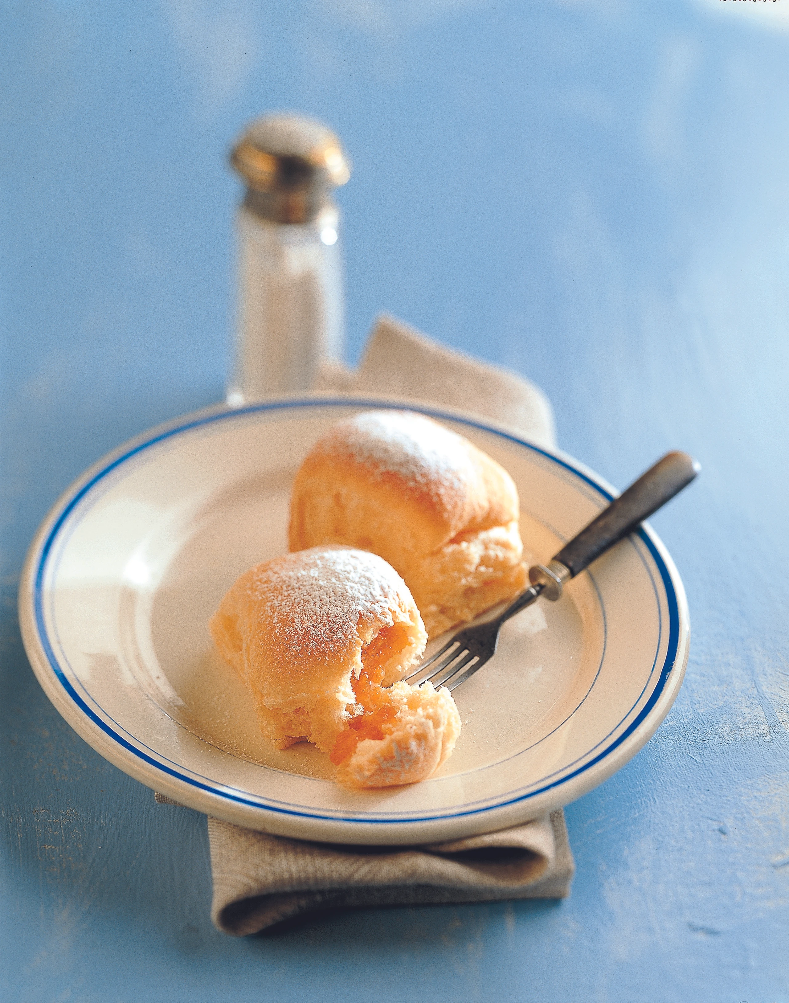 Buchteln mit Marmeladefülle