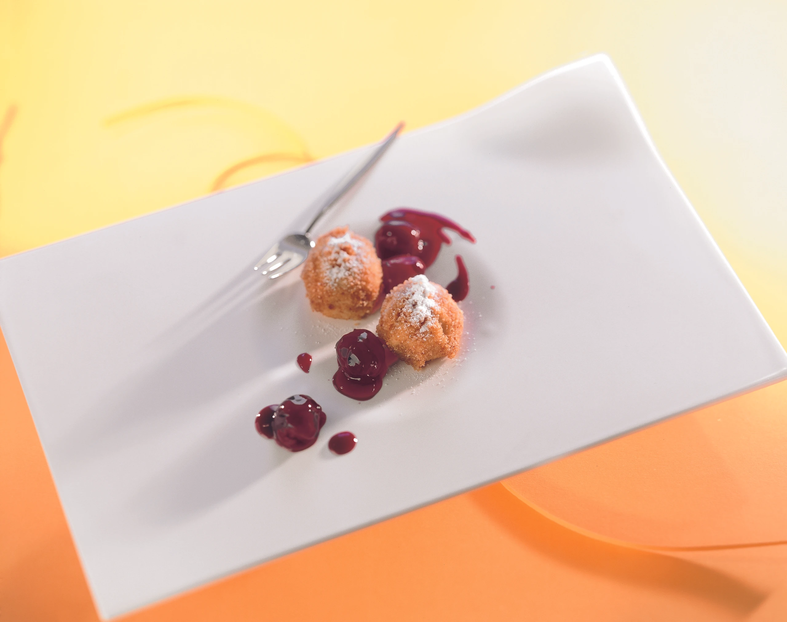 Kirschen-Marzipan-Knödel