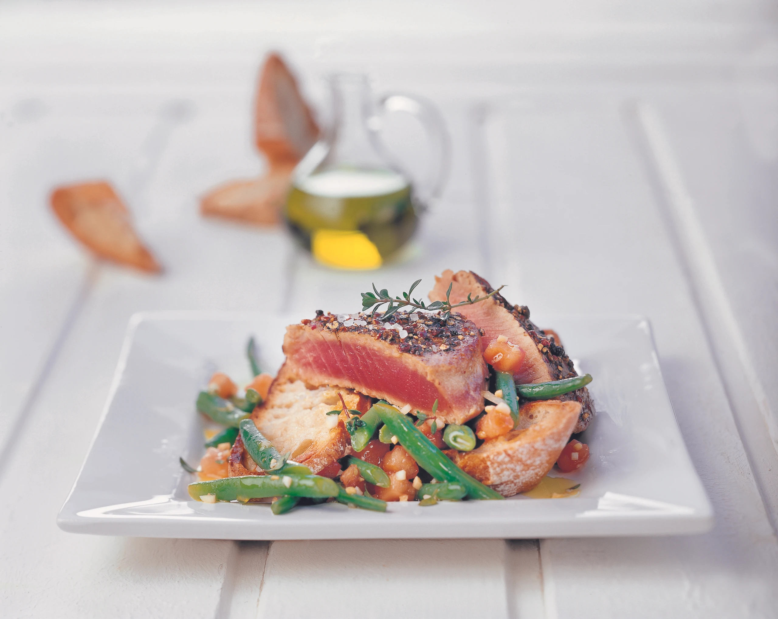 Fisolensalat mit frischem Thunfisch