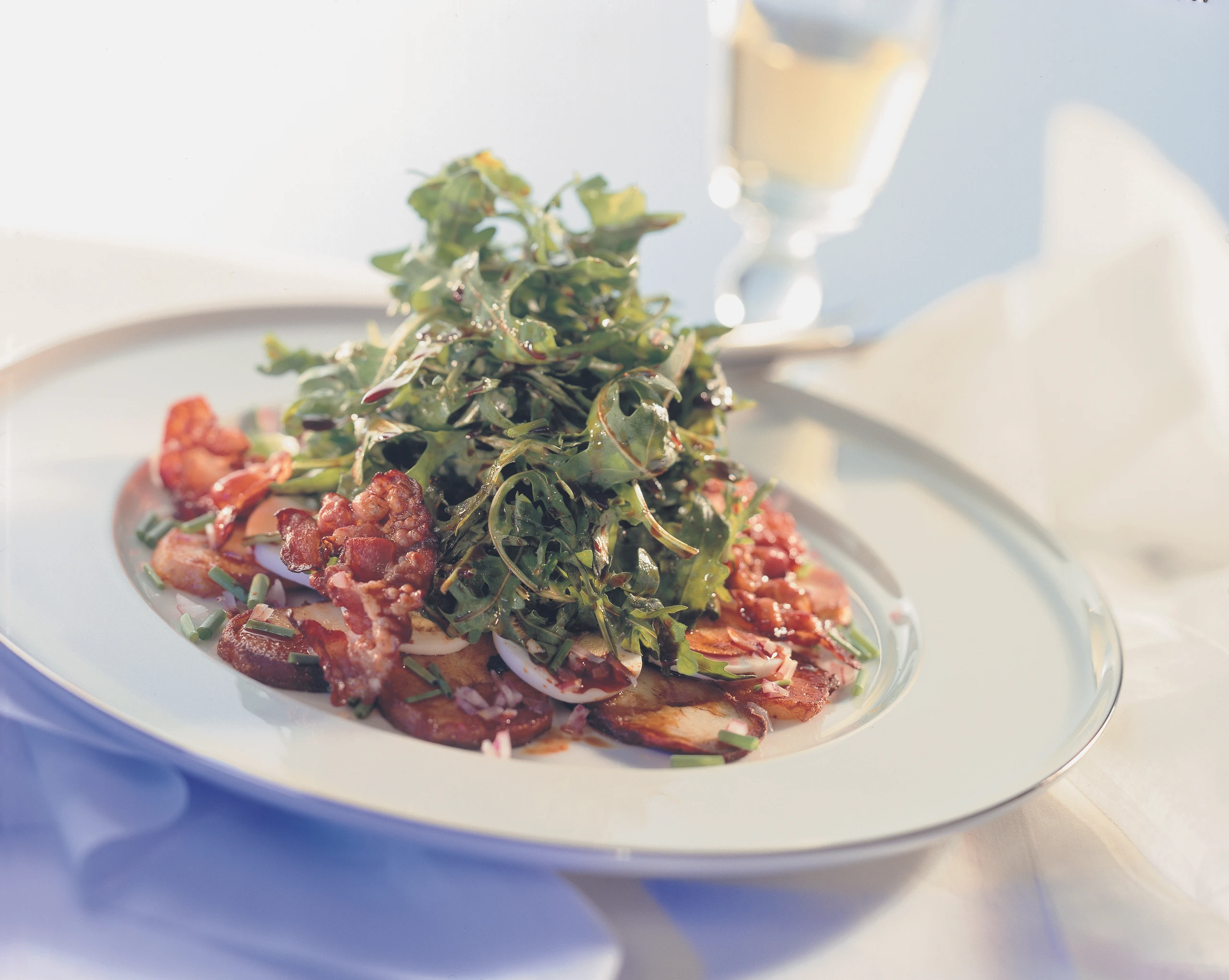 Lauwarmer Rucolasalat mit Speck