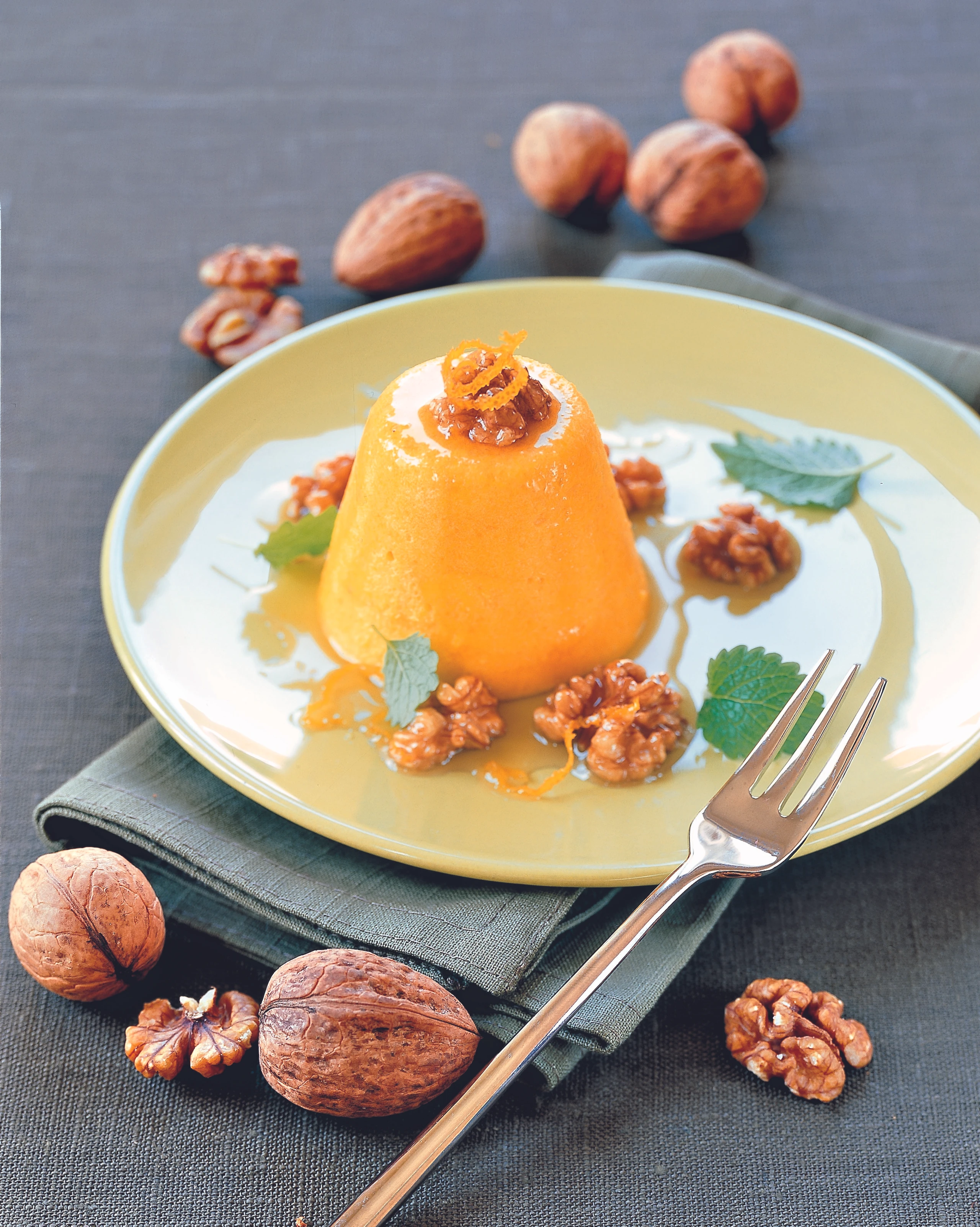 Süße Kürbiscreme mit Honignüssen