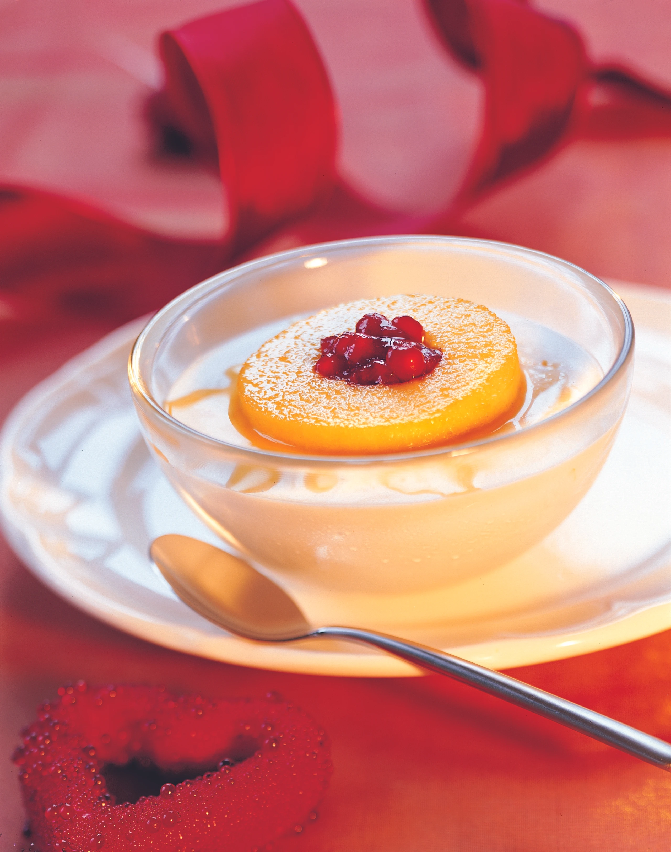 Apfelcreme mit Preiselbeeren