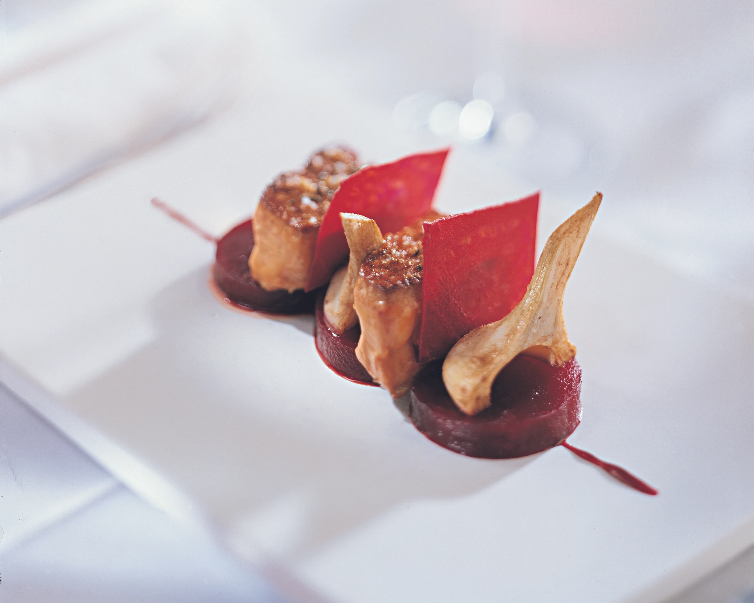 Gebratene Ganslleber mit Artischocken und Roten Rüben