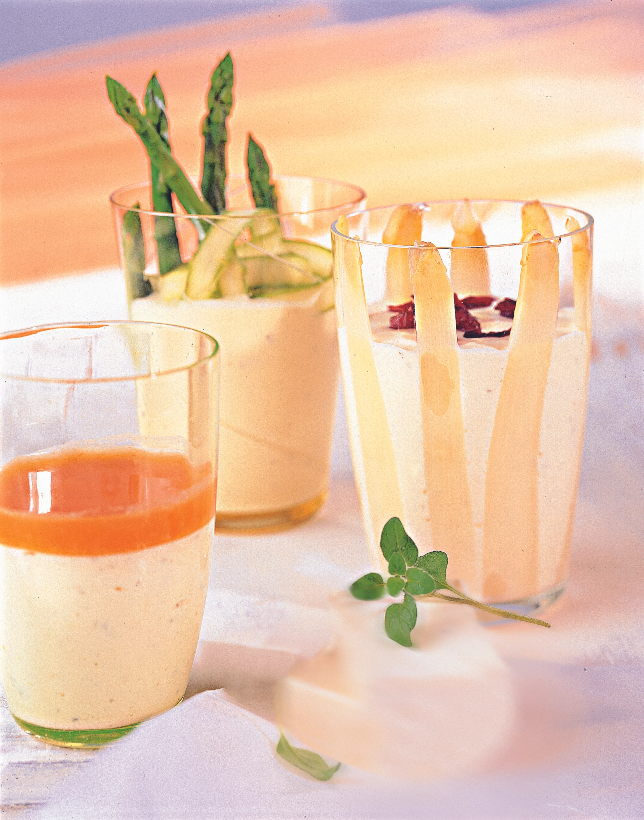 Frischkäsemousse mit Spargel