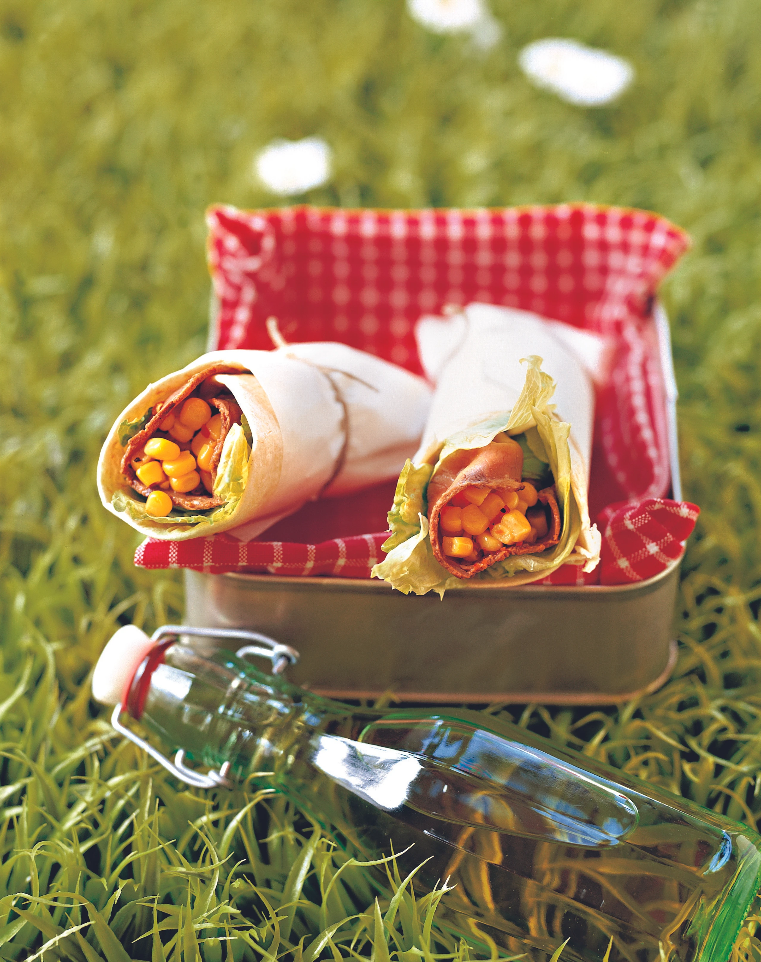 Schnelle Tortilla-Wraps mit Roastbeef und Chili-Mais
