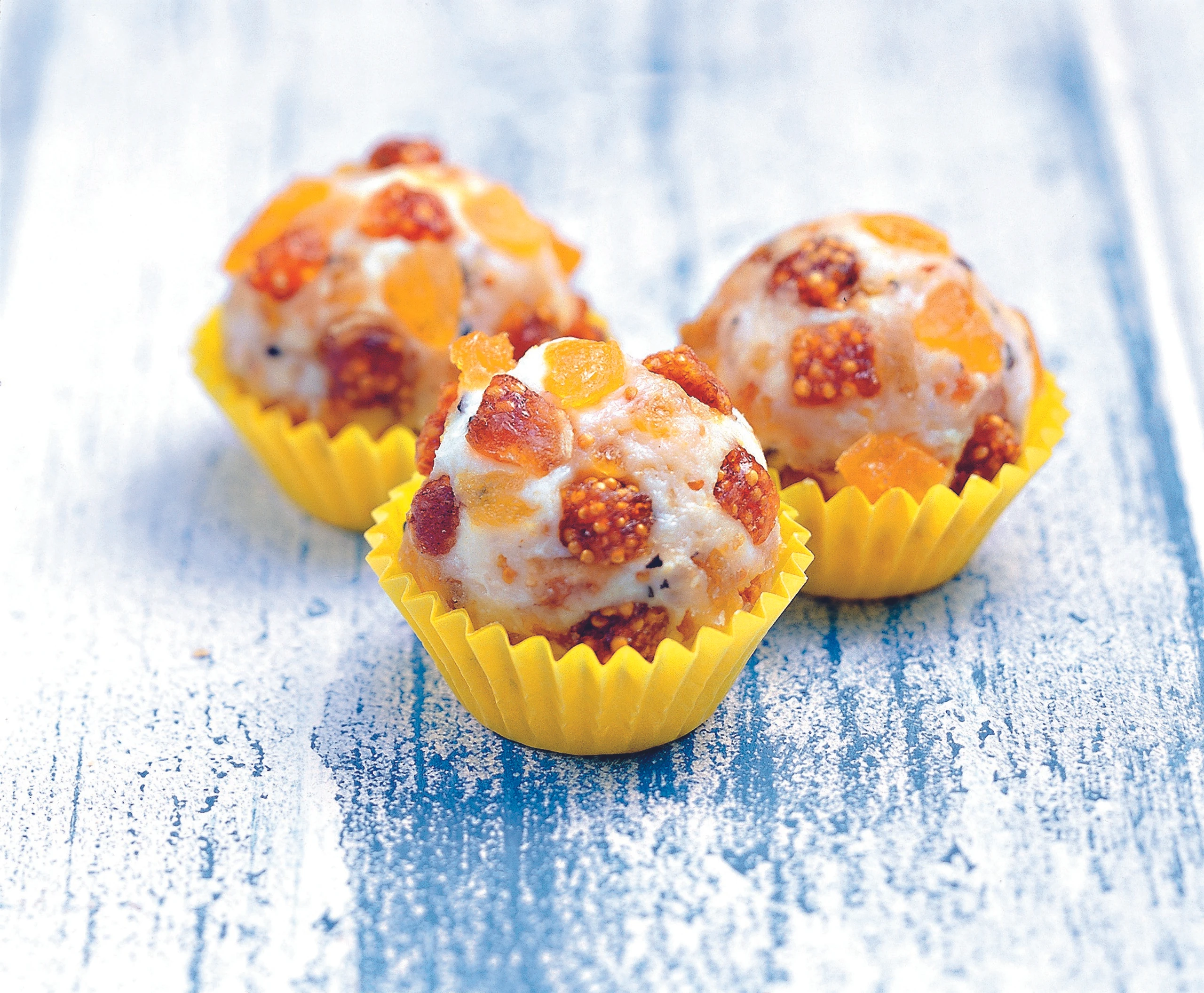 Konfekt mit Trockenfrüchten