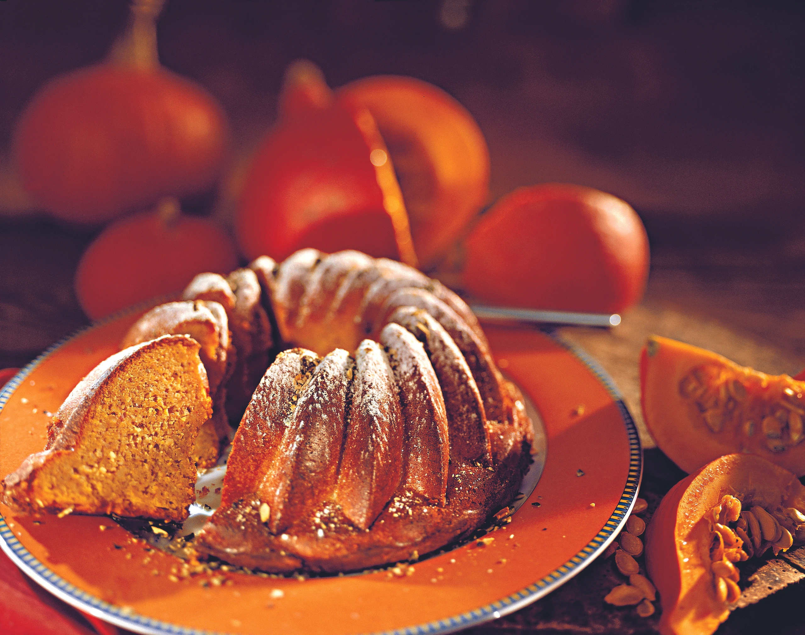 Kürbis-Walnuss-Gugelhupf