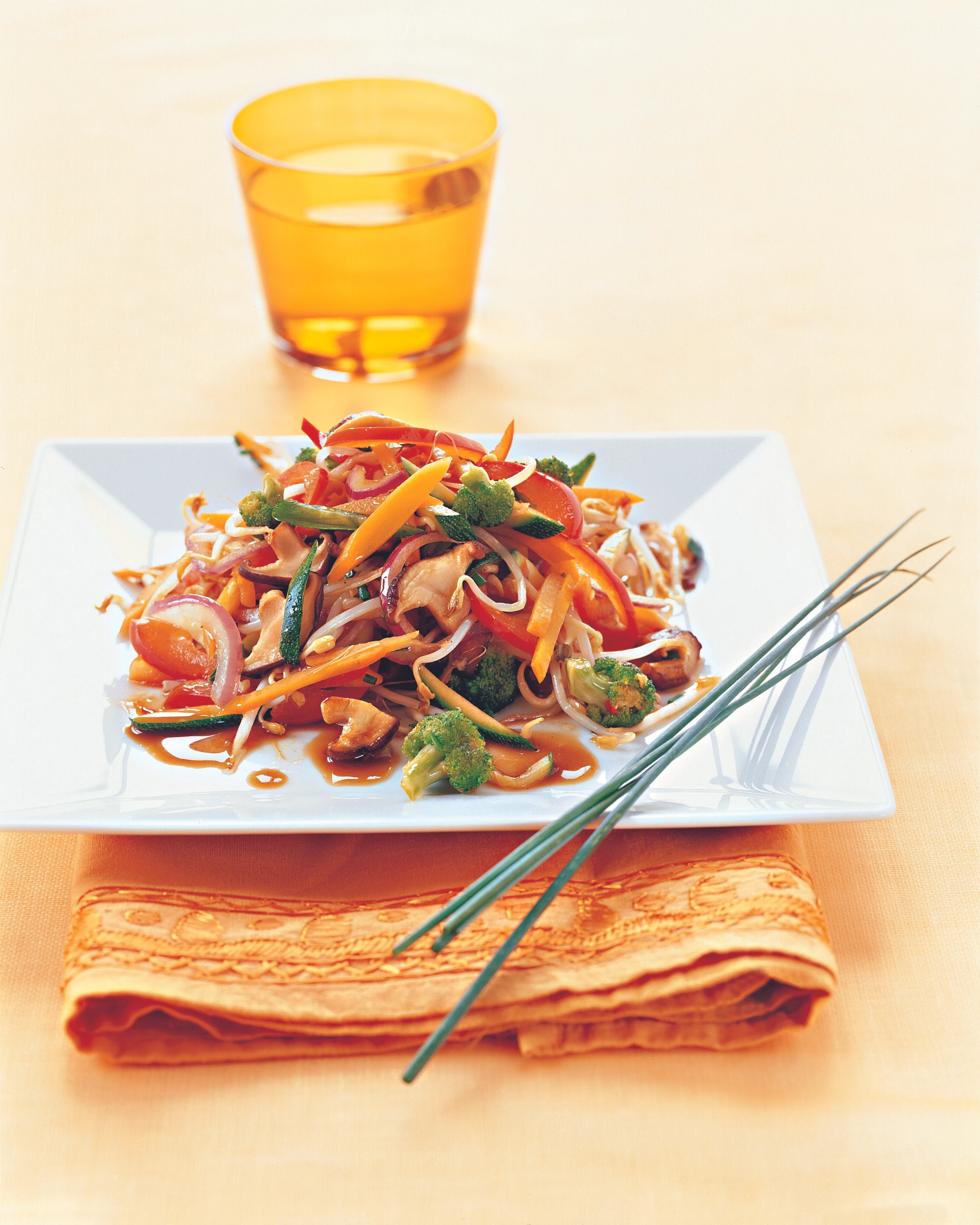 Gebratenes Gemüse mit Curry