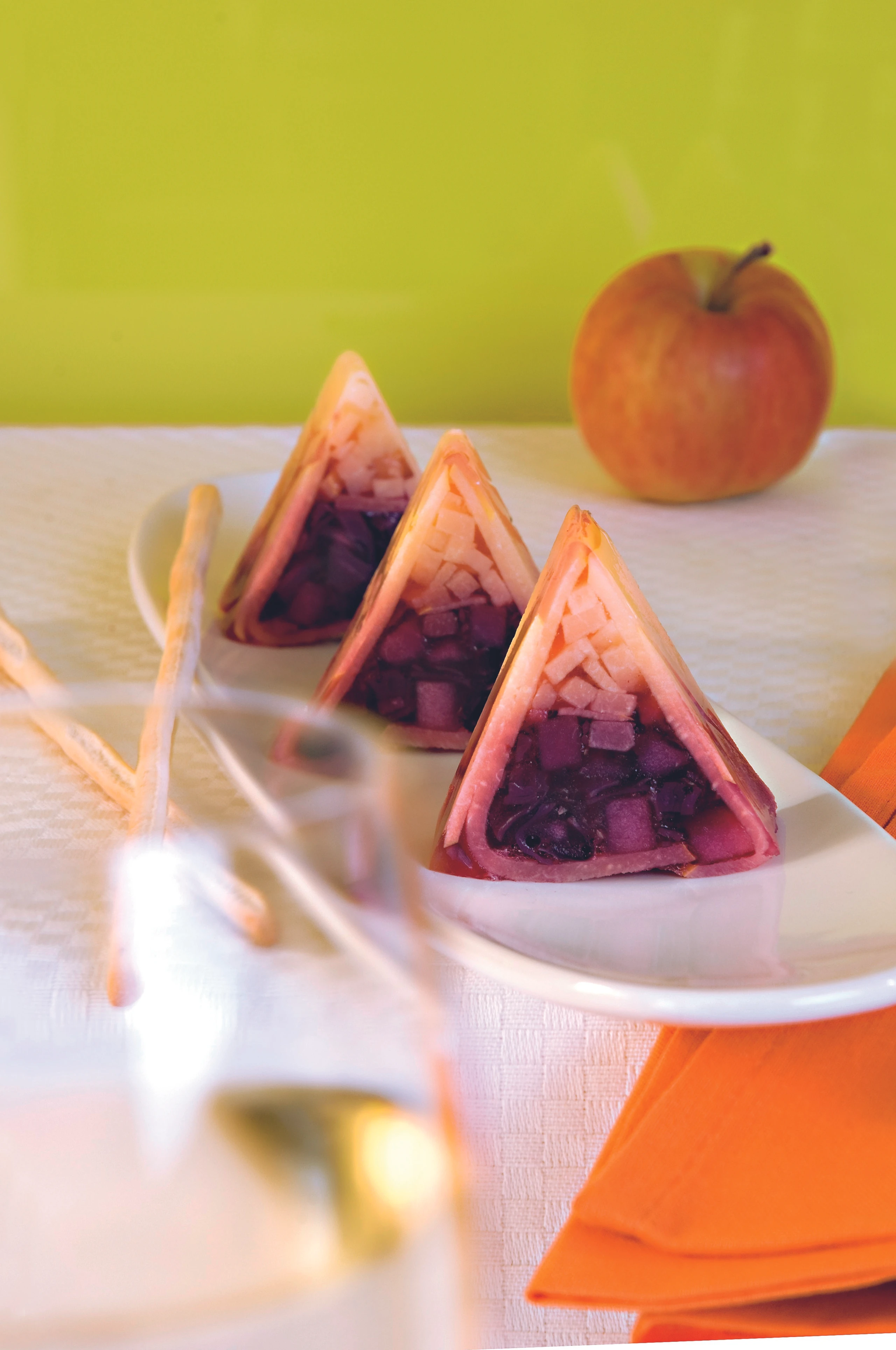 Rotkraut-Terrine mit Äpfeln