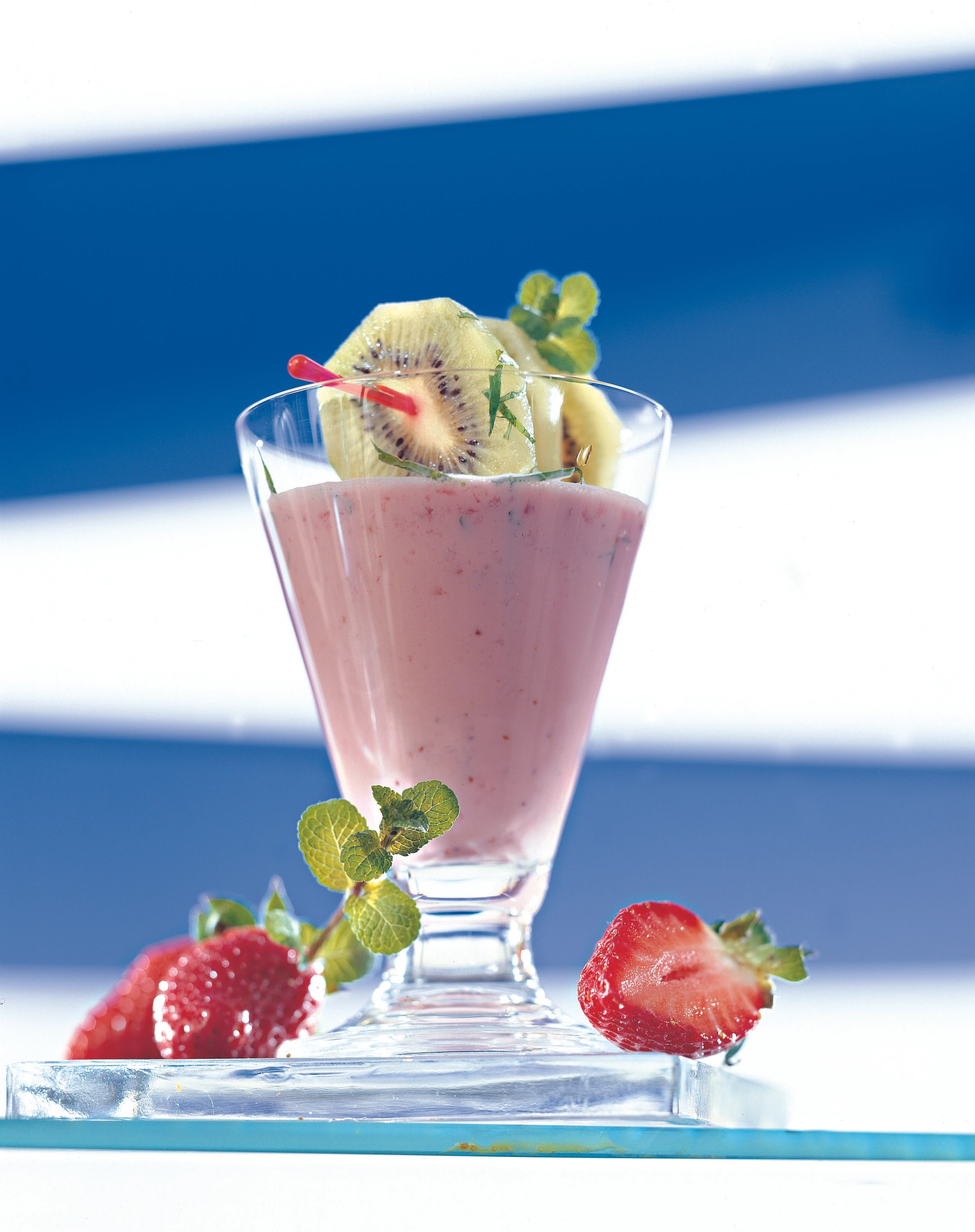 Erdbeersmoothie mit Kiwi