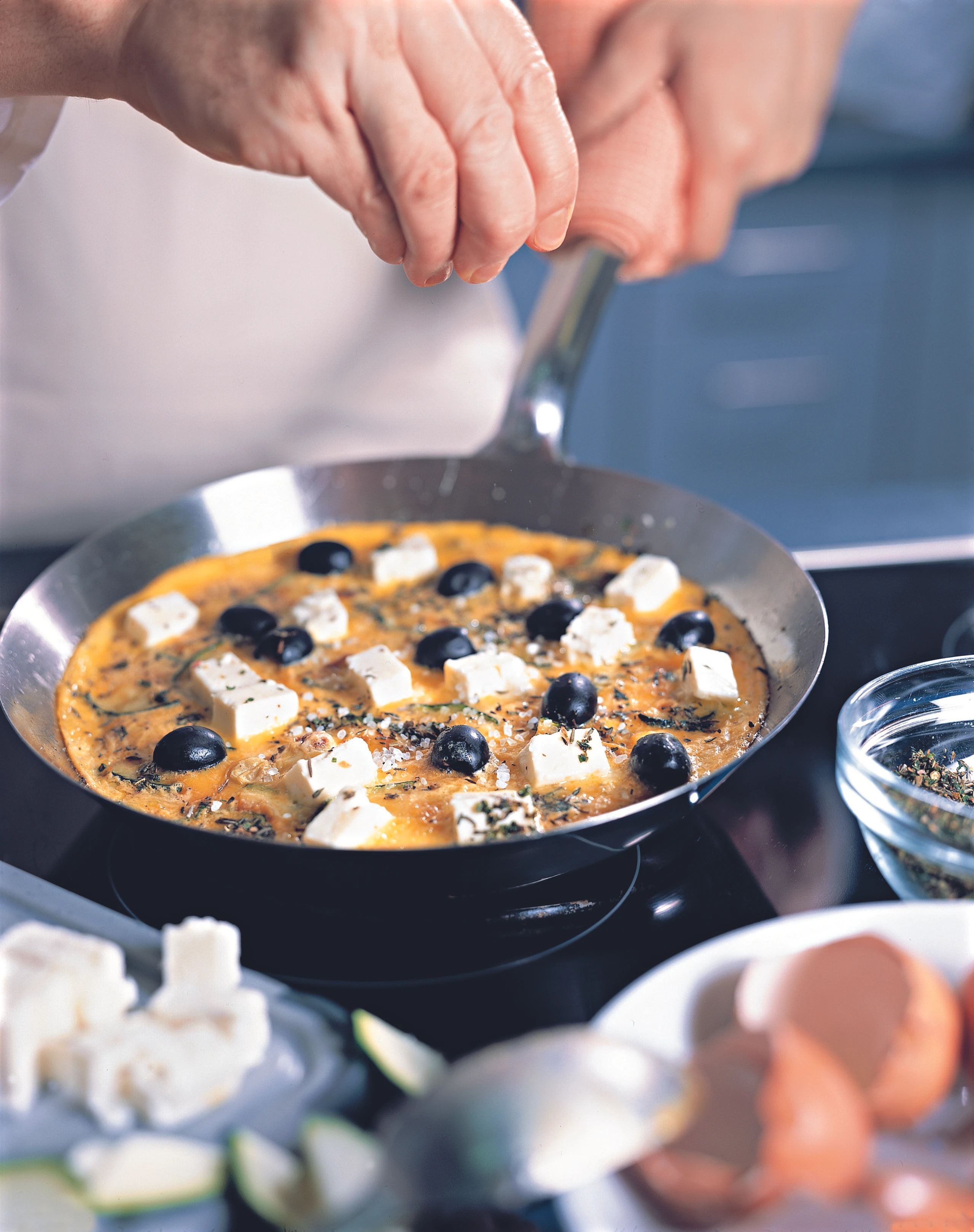 Zucchini-Frittata mit Käse