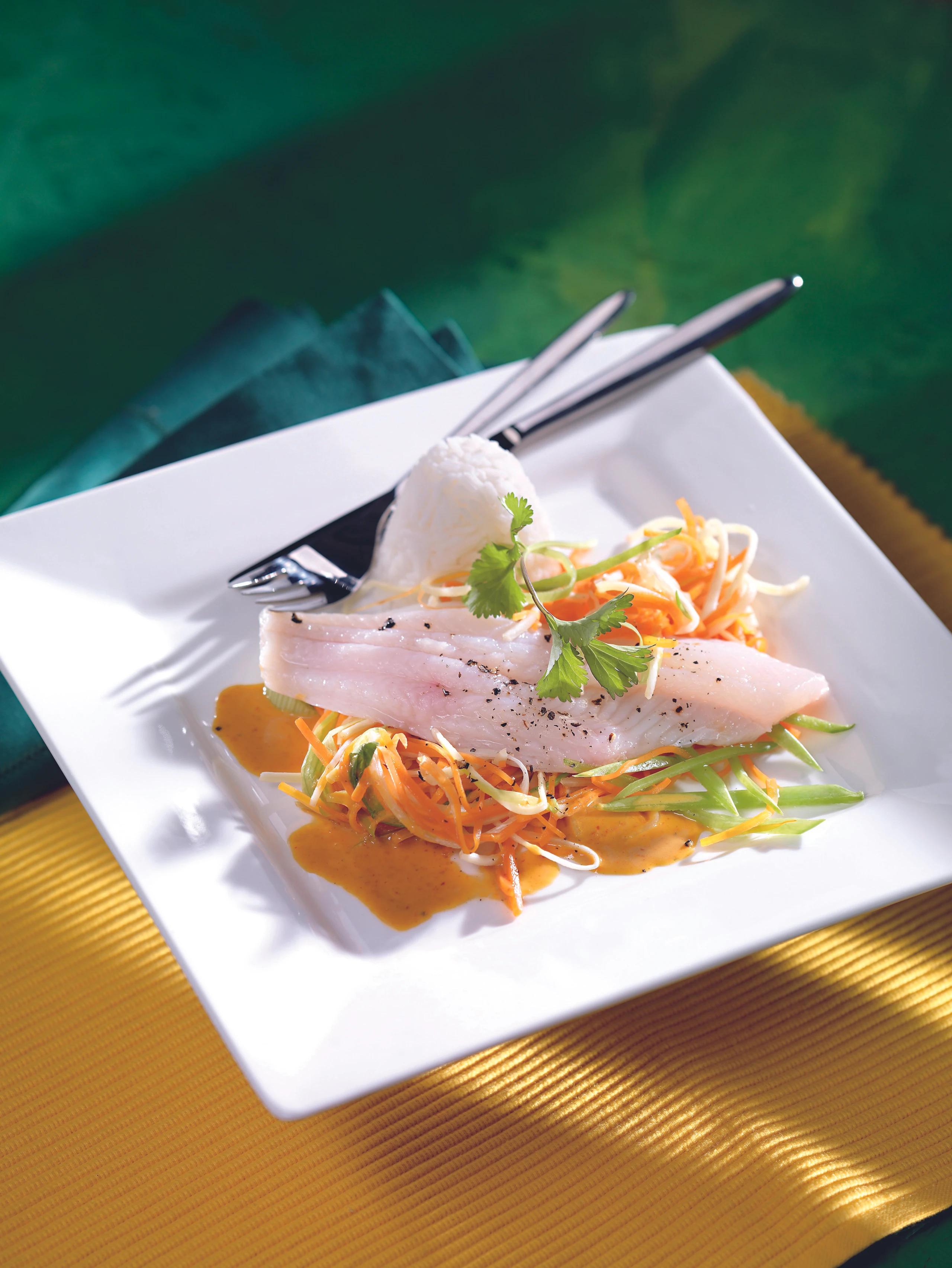 Scholle auf Wurzelgemüse