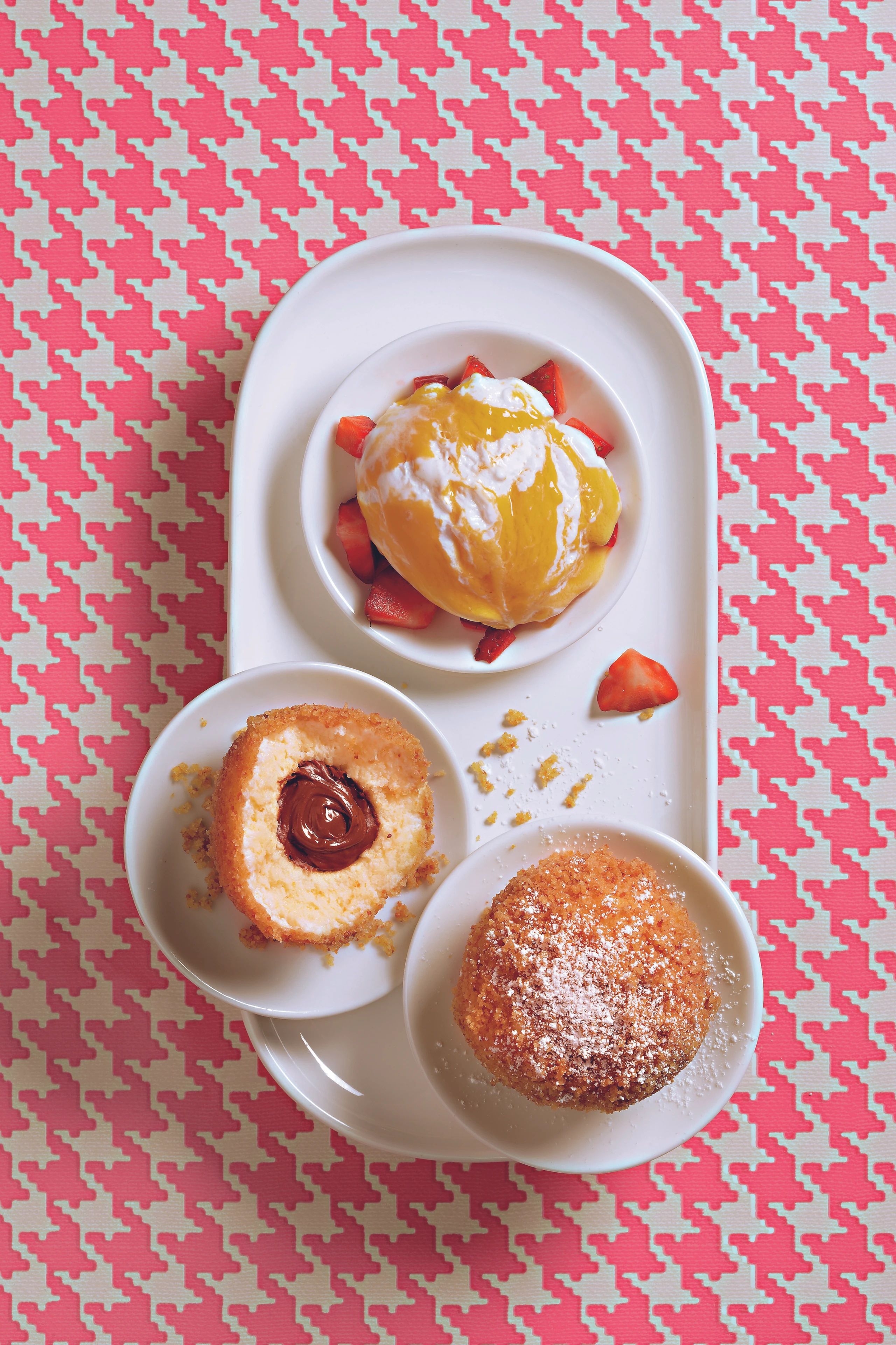 Topfenknödel mit Joghurt-Marilleneis