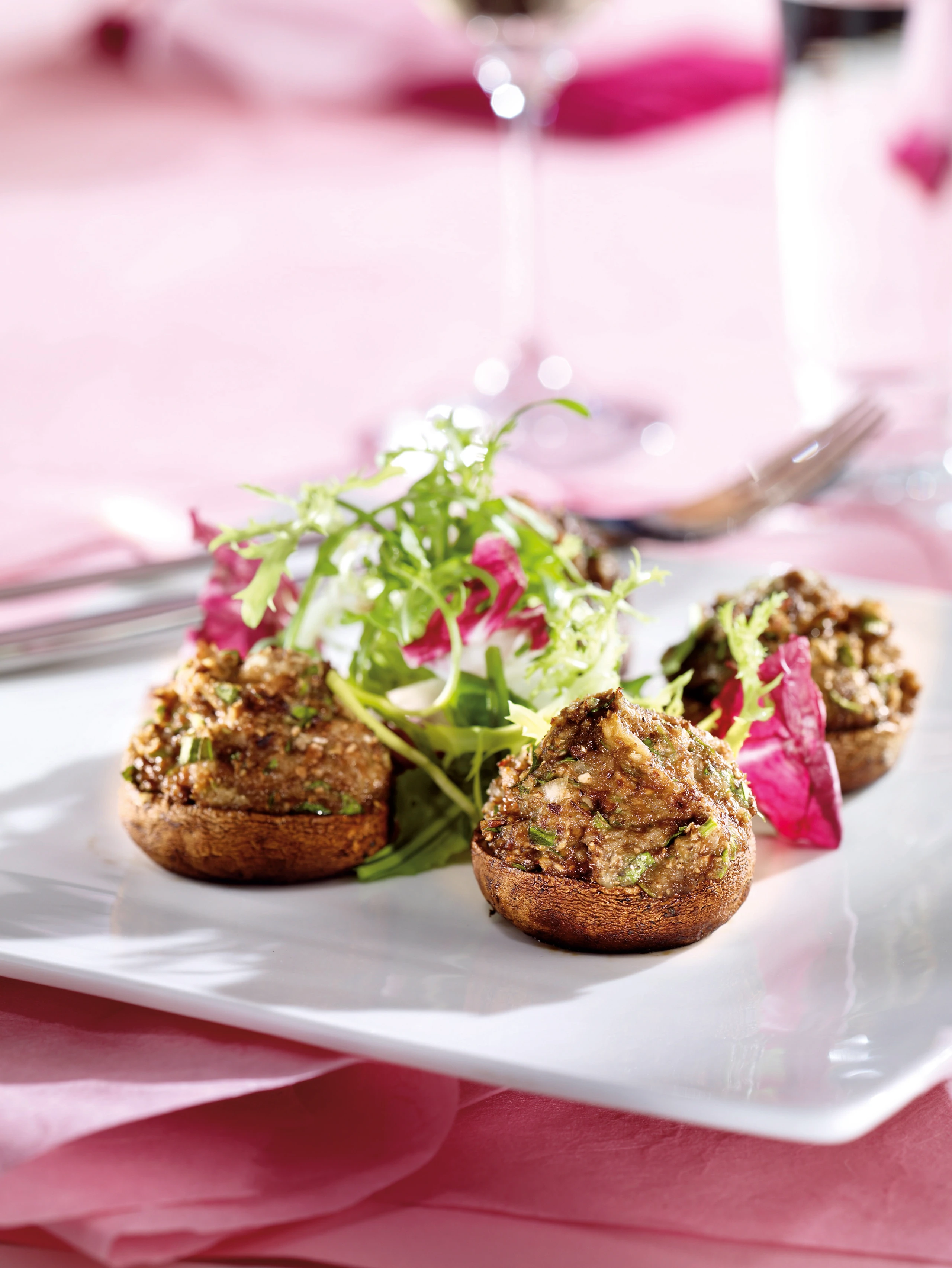 Gefüllte Creme-Champignons