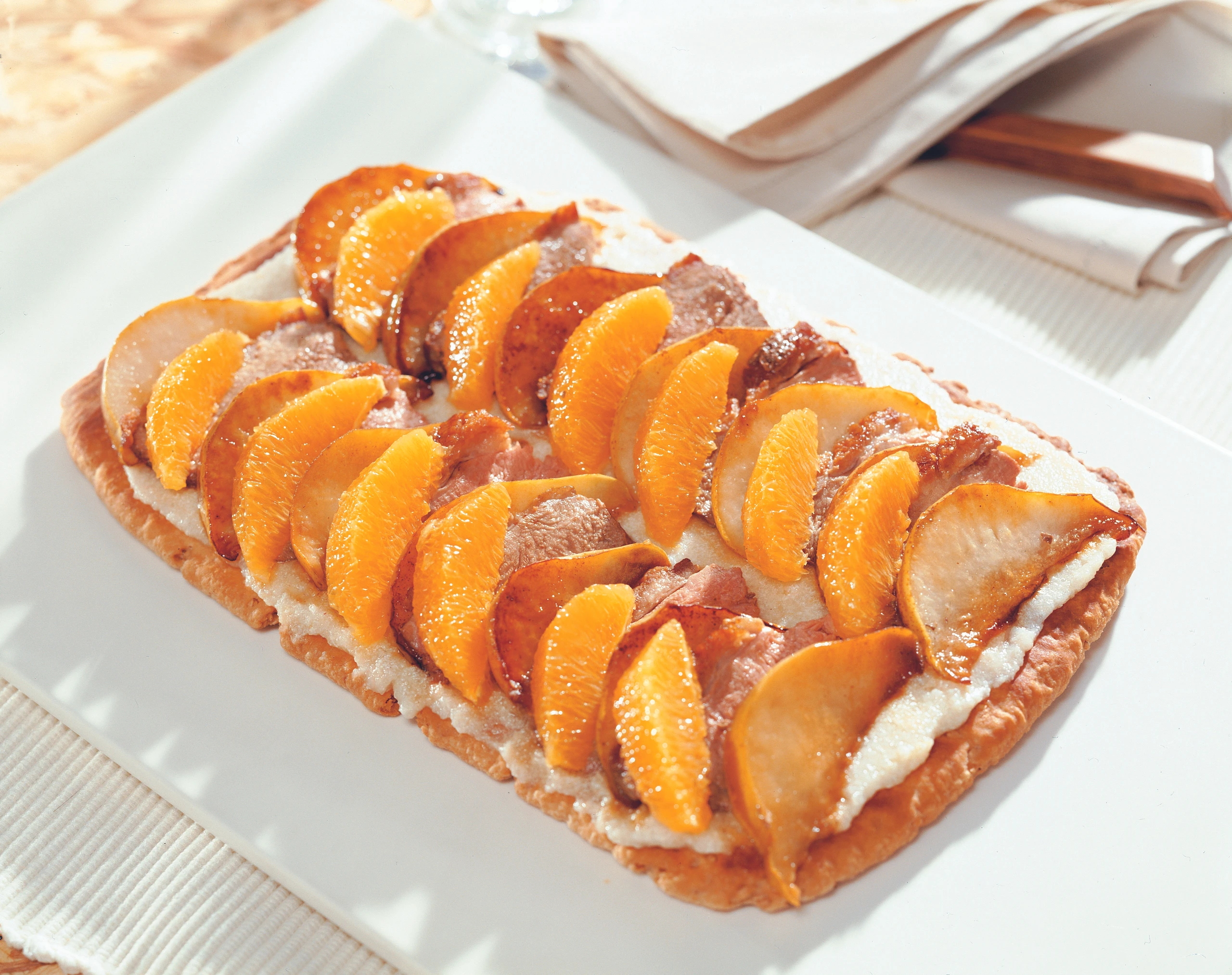 Sesamblätterteig mit Entenbrust und Birnen