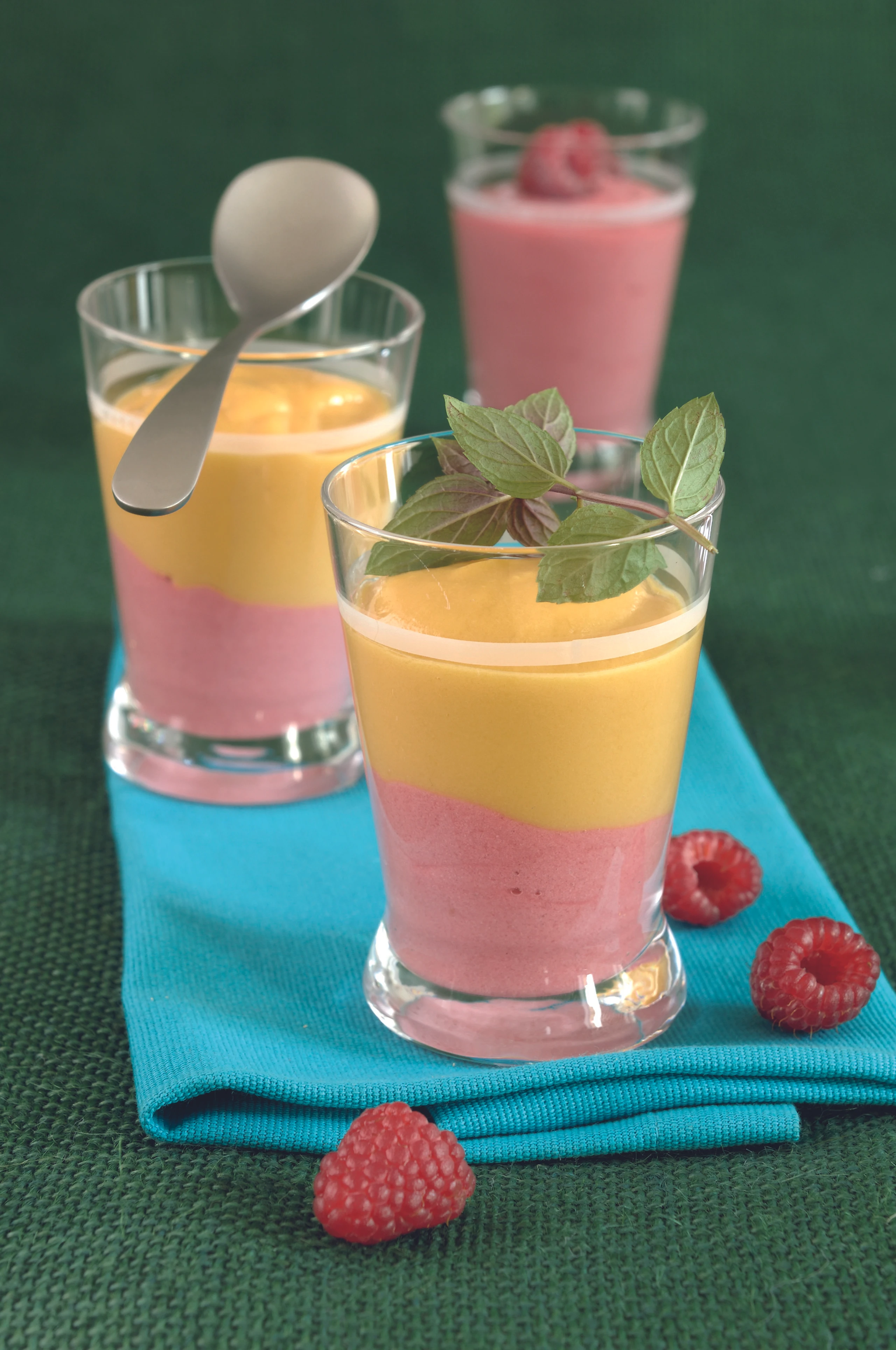 Himbeer-Mango-Mousse