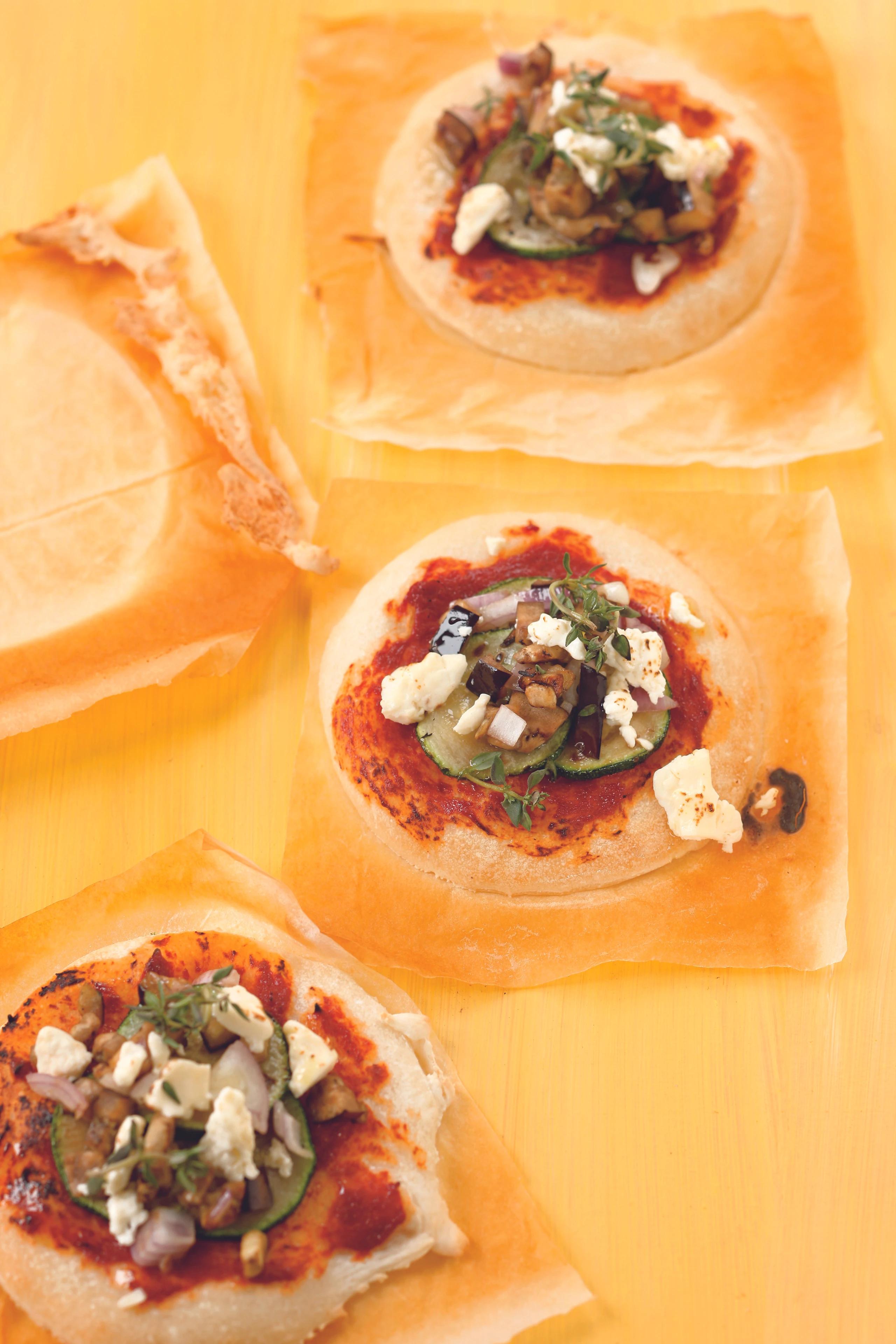 Mini-Gemüsepizzen mit Schafkäse