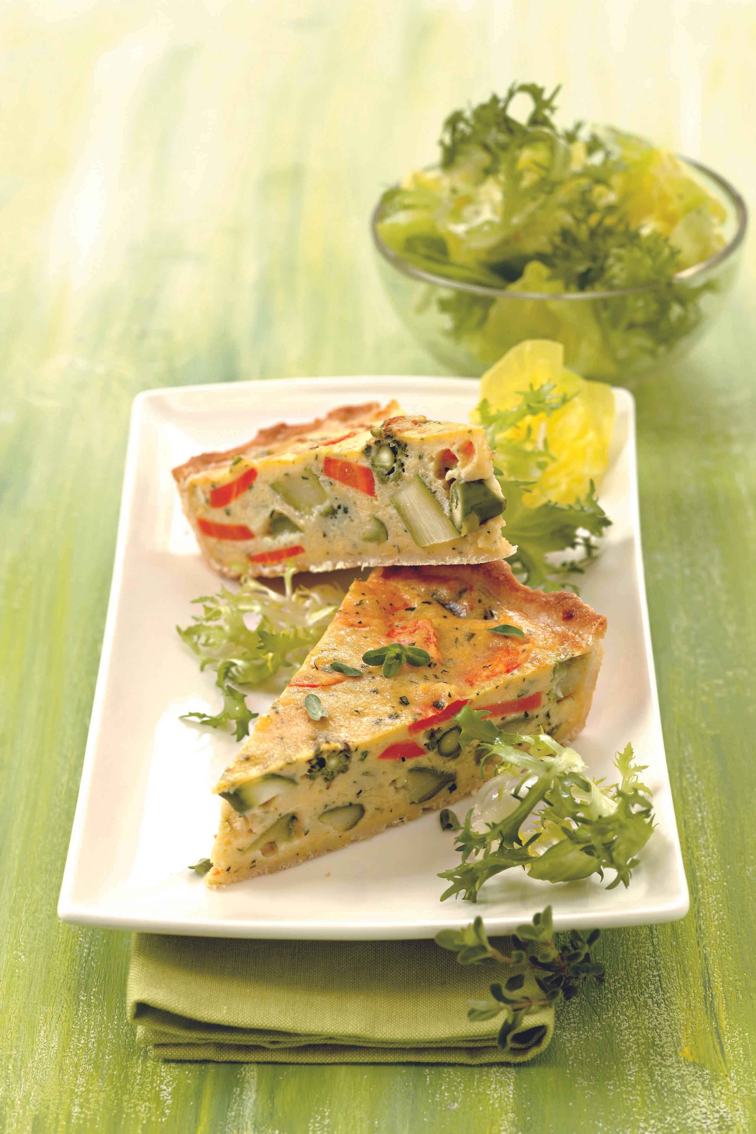 Bunte Gemüse-Tarte mit Kräutern